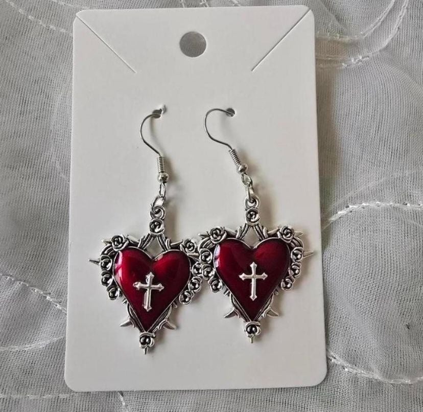 Gothic Red Thorned Heart Earrings - Israel 2