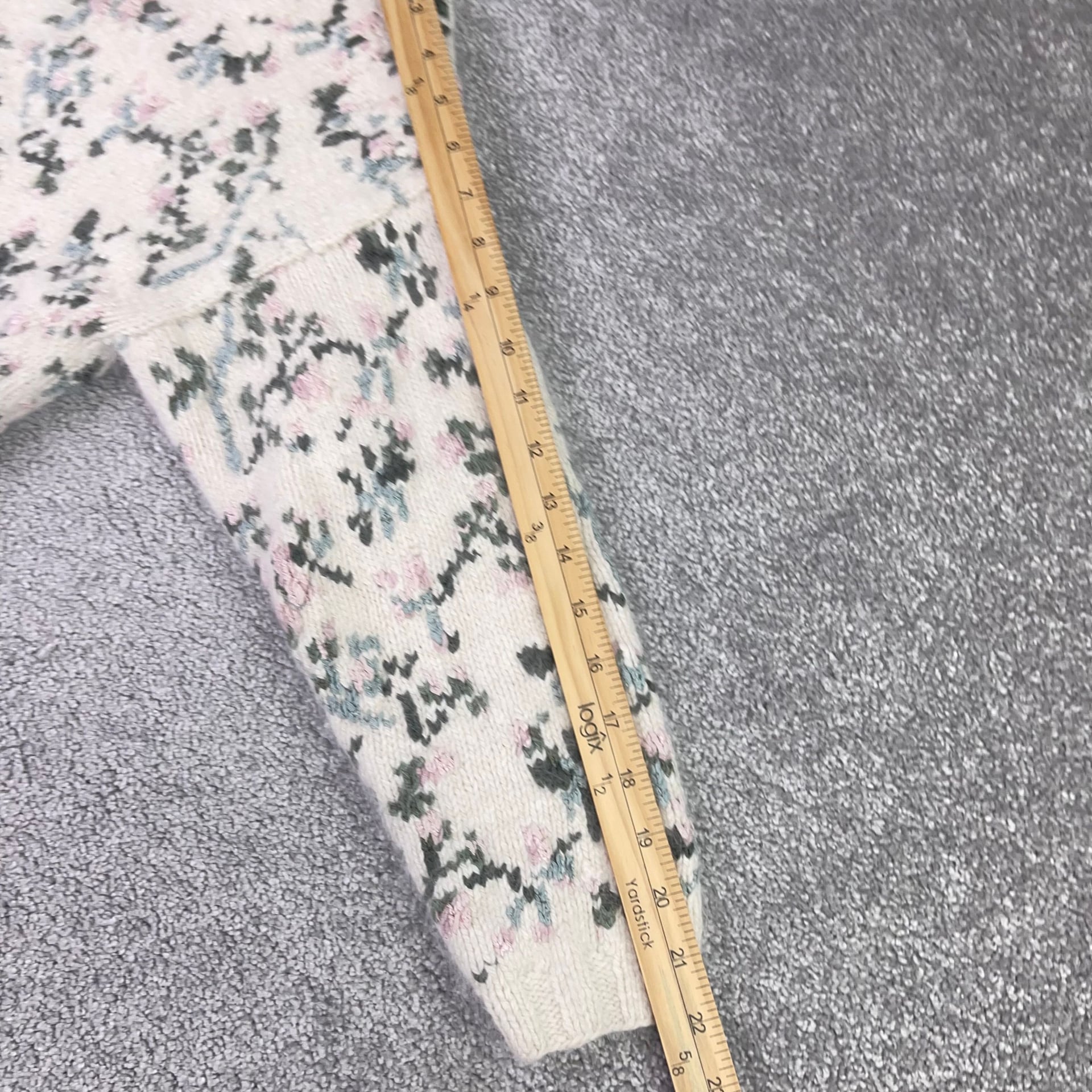 Vintage Express Tricot Floral Hand-Knitted Silk Angora Blend Boxy Sweater 8