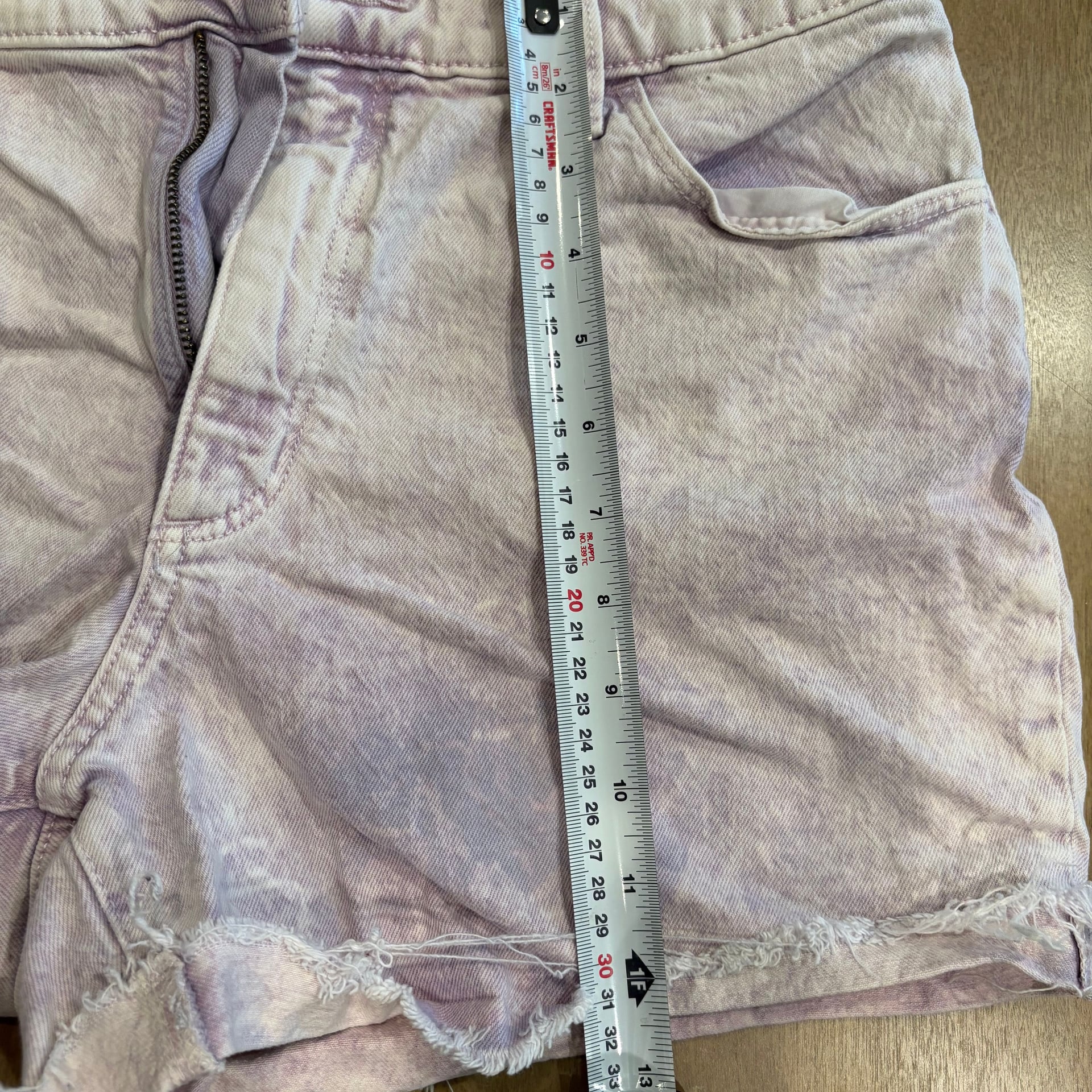 Universal Thread Vintage Midi Acid Wash Purple/Pink Jean Shorts 4
