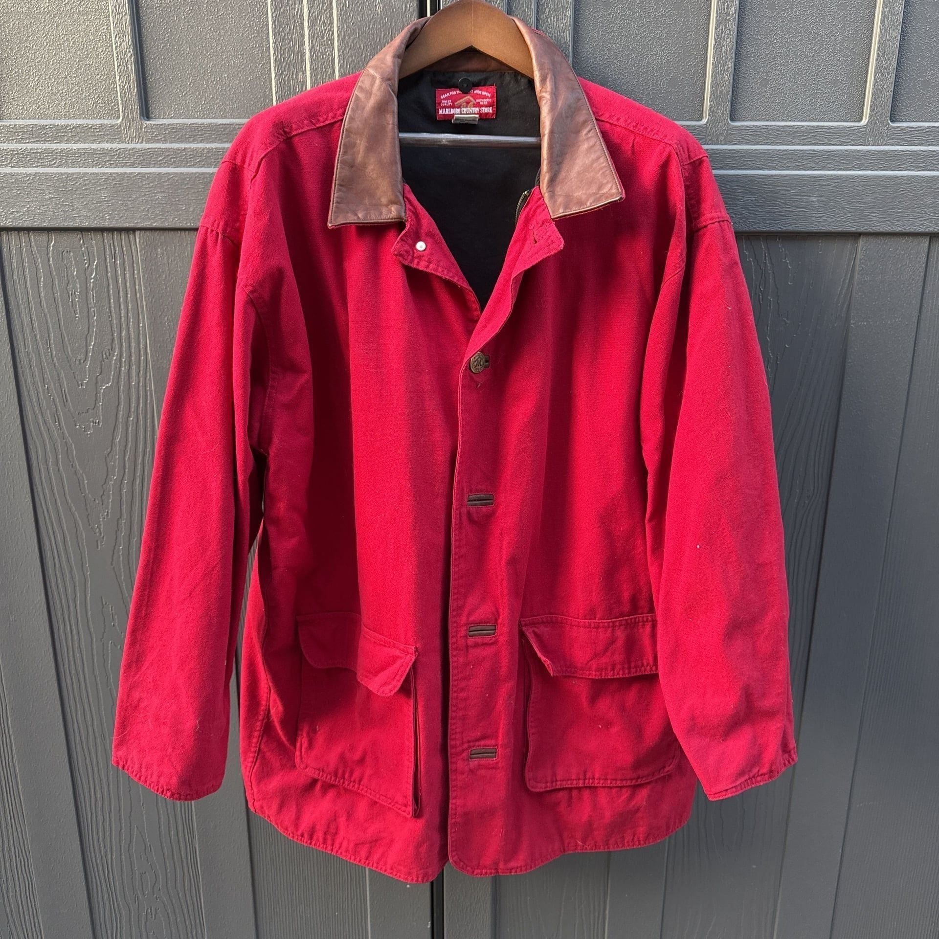 Vintage Marlboro Country Store Red Canvas Barn Chore Coat with Leather Collar 1