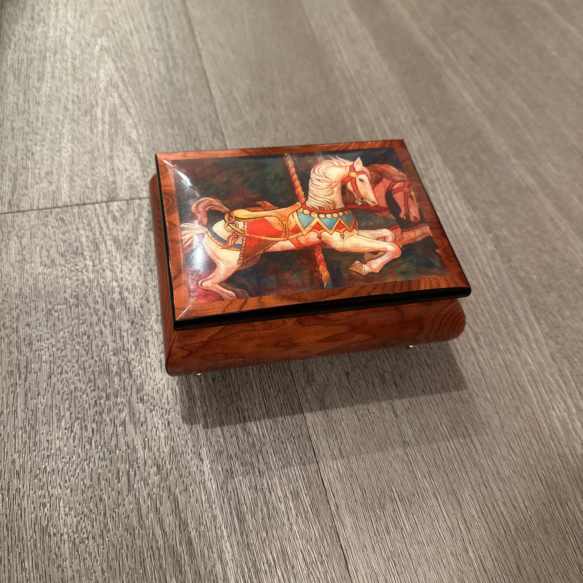 Handcrafted Ercolano Music Box Featuring "If You Can Believe" by Simon Bull 5