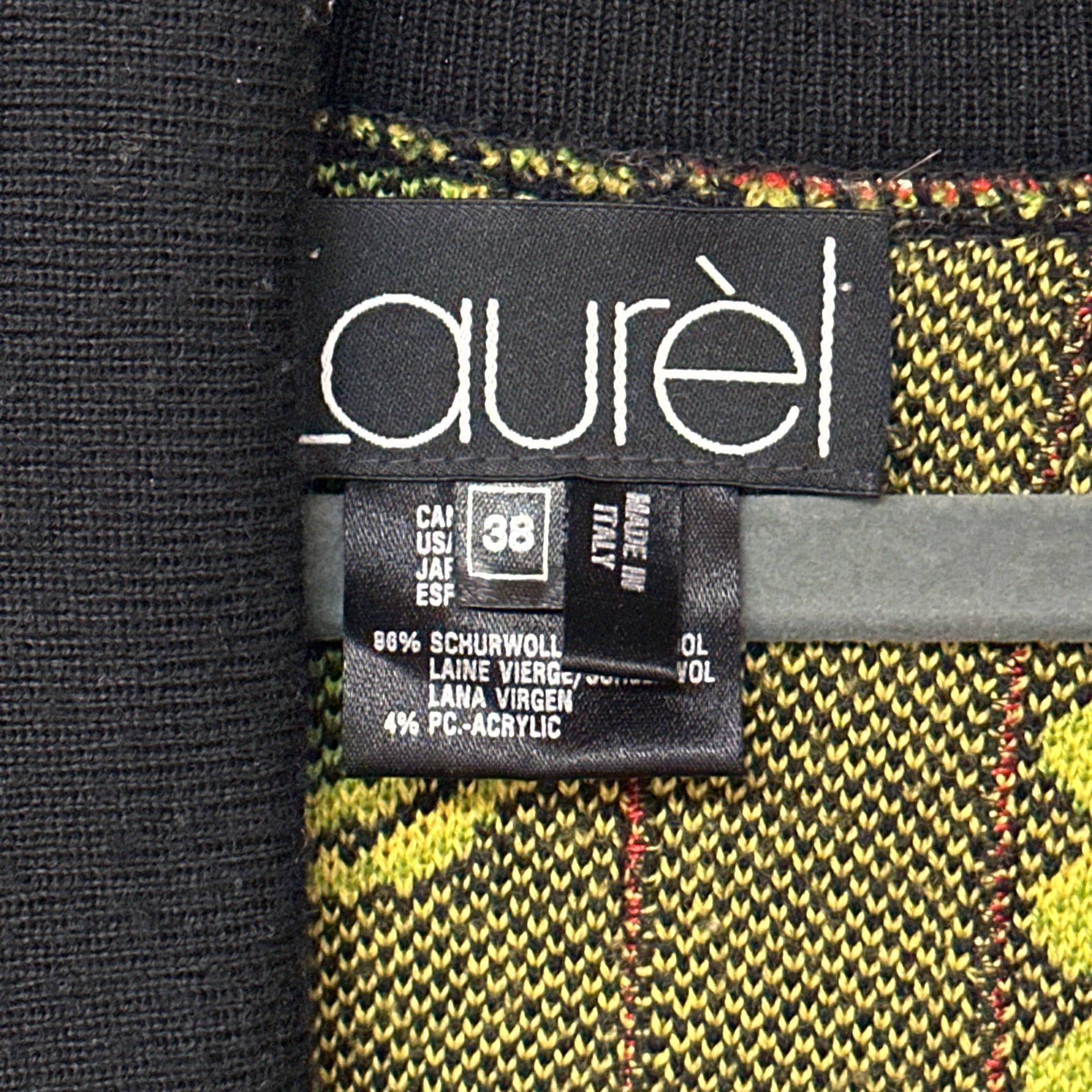 Product thumbnail 6
