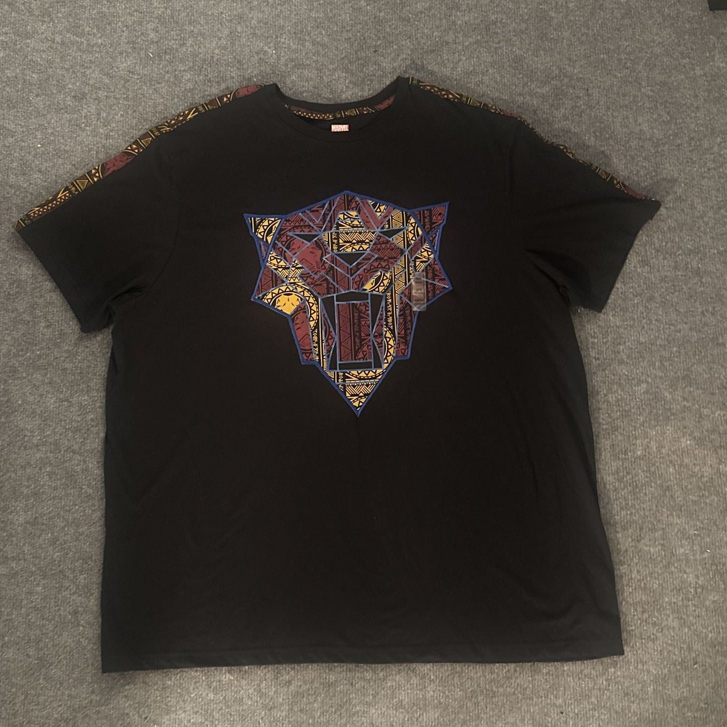 Disney Marvel Black Panther Wakanda T-Shirt Embroidered Unisex XL NWT MSRP 1
