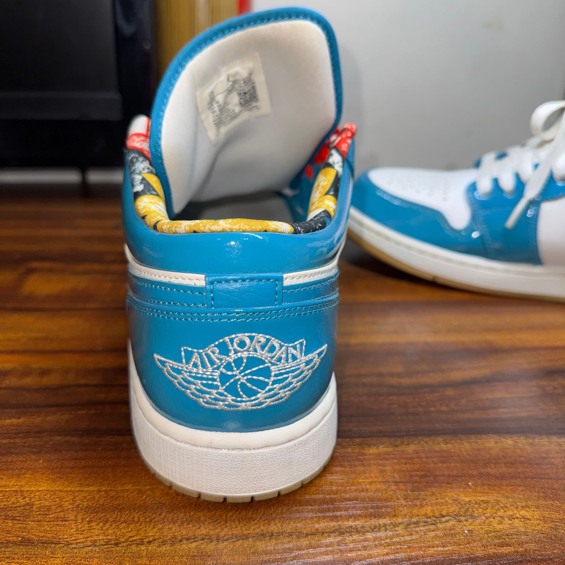 Product thumbnail 5