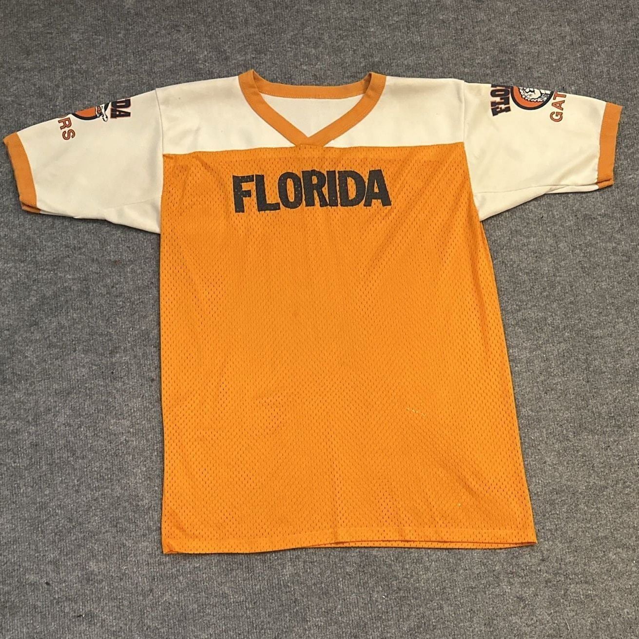 Vintage 1970's Florida Gators Sport Shirt. Mesh breathable. Youth small 2