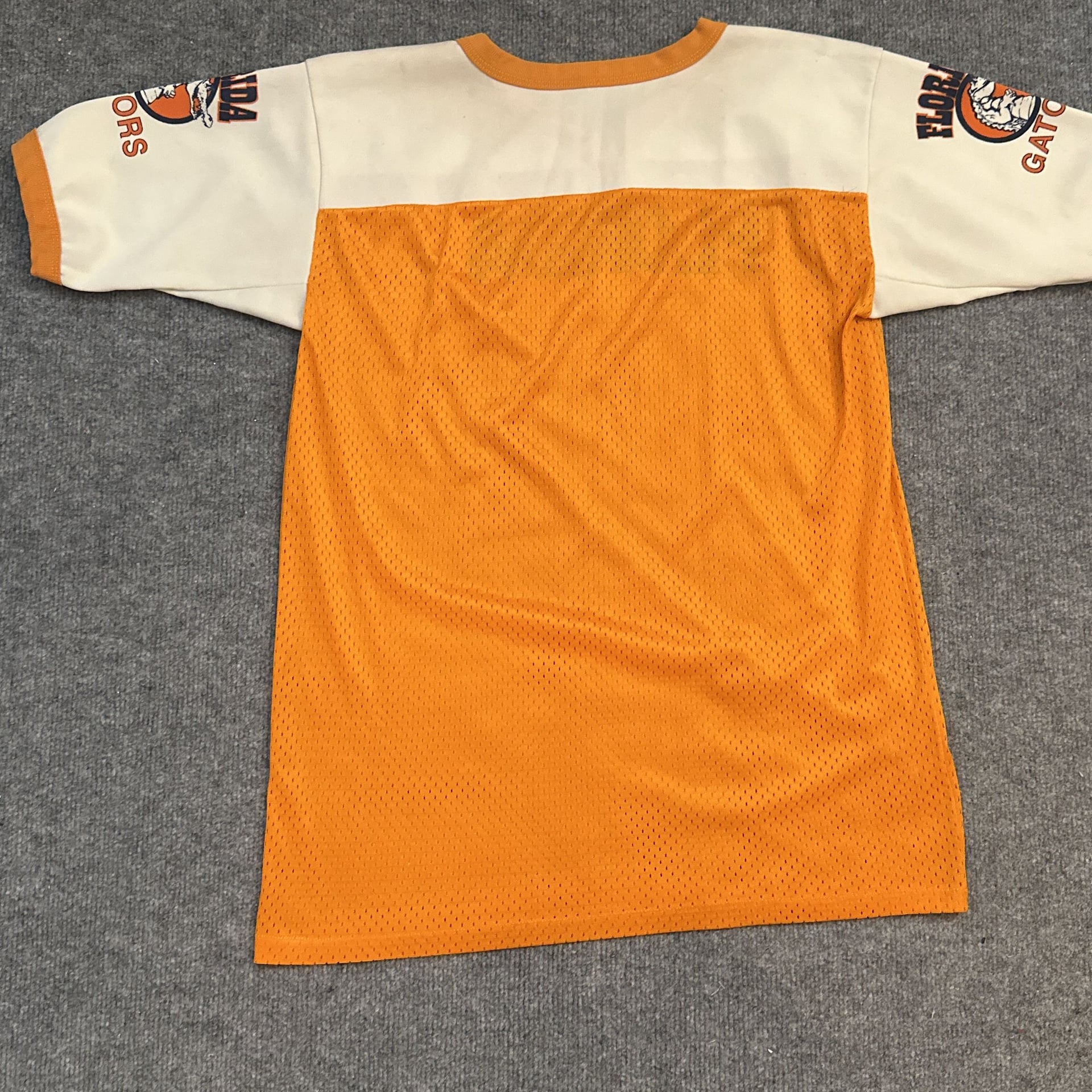 Vintage 1970's Florida Gators Sport Shirt. Mesh breathable. Youth small 6