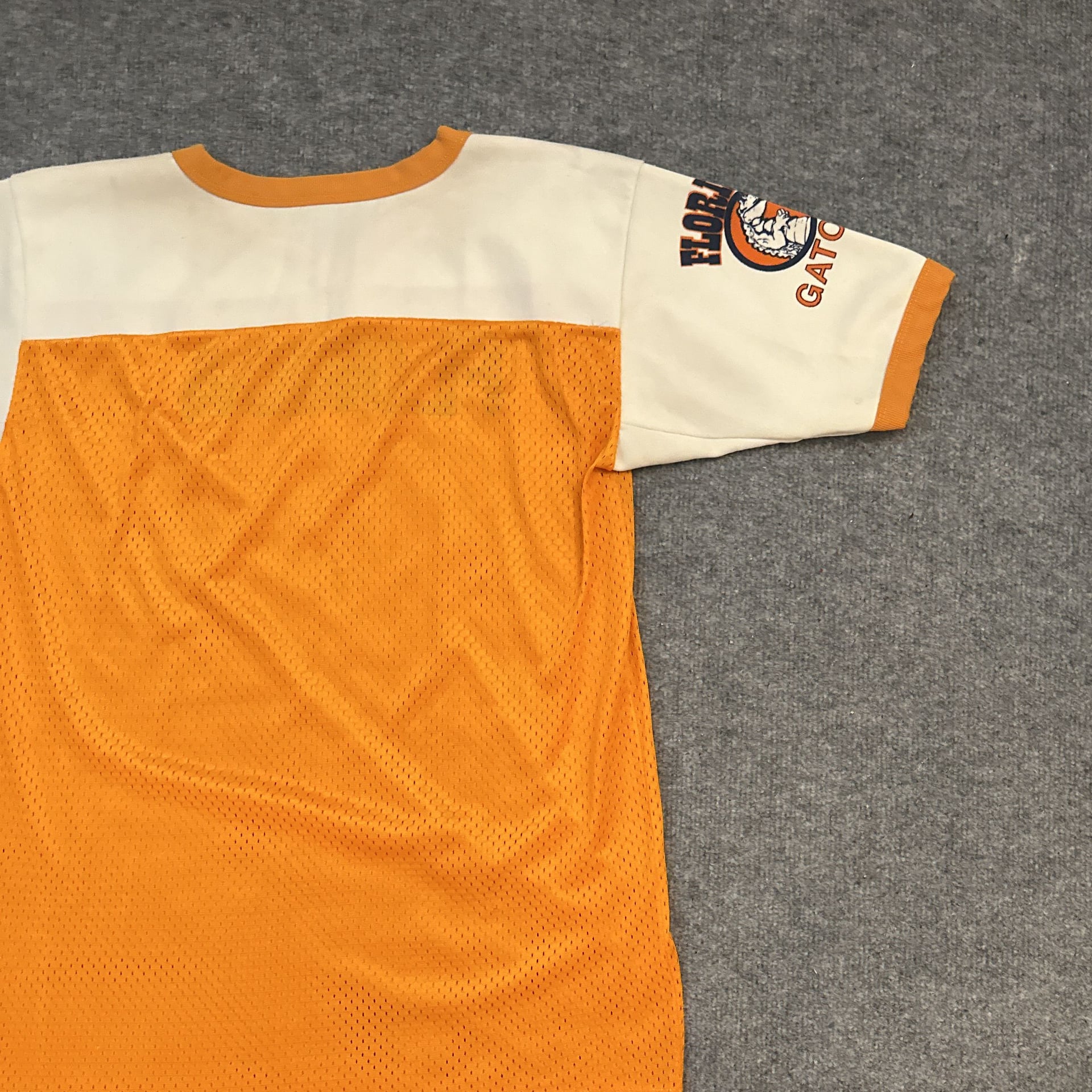 Vintage 1970's Florida Gators Sport Shirt. Mesh breathable. Youth small 8