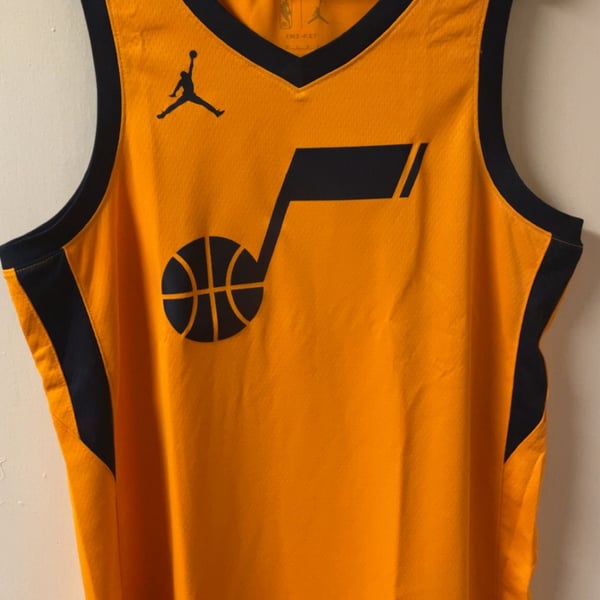Utah Jazz Jordan NBA Connected Jersey Gold Black Size M