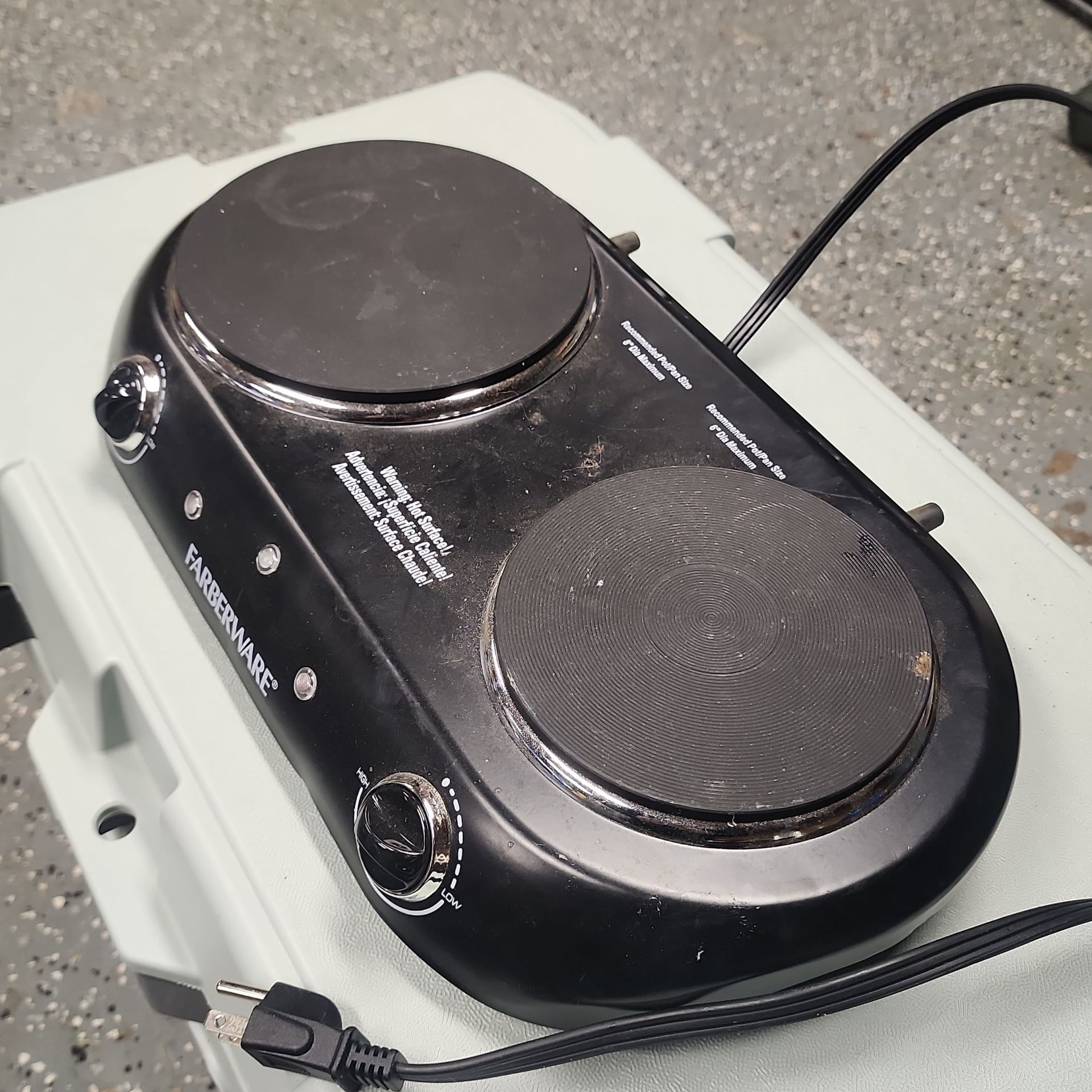 Farberware Double Burner with Solid Die-Cast Heating Plates 1