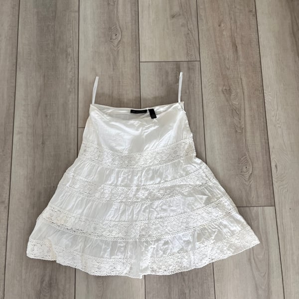 INC International Concepts White Lace Tiered Mini Skirt - Size 2