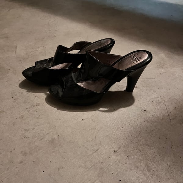 Black Patent Leather Square Open Toe Platform Heels