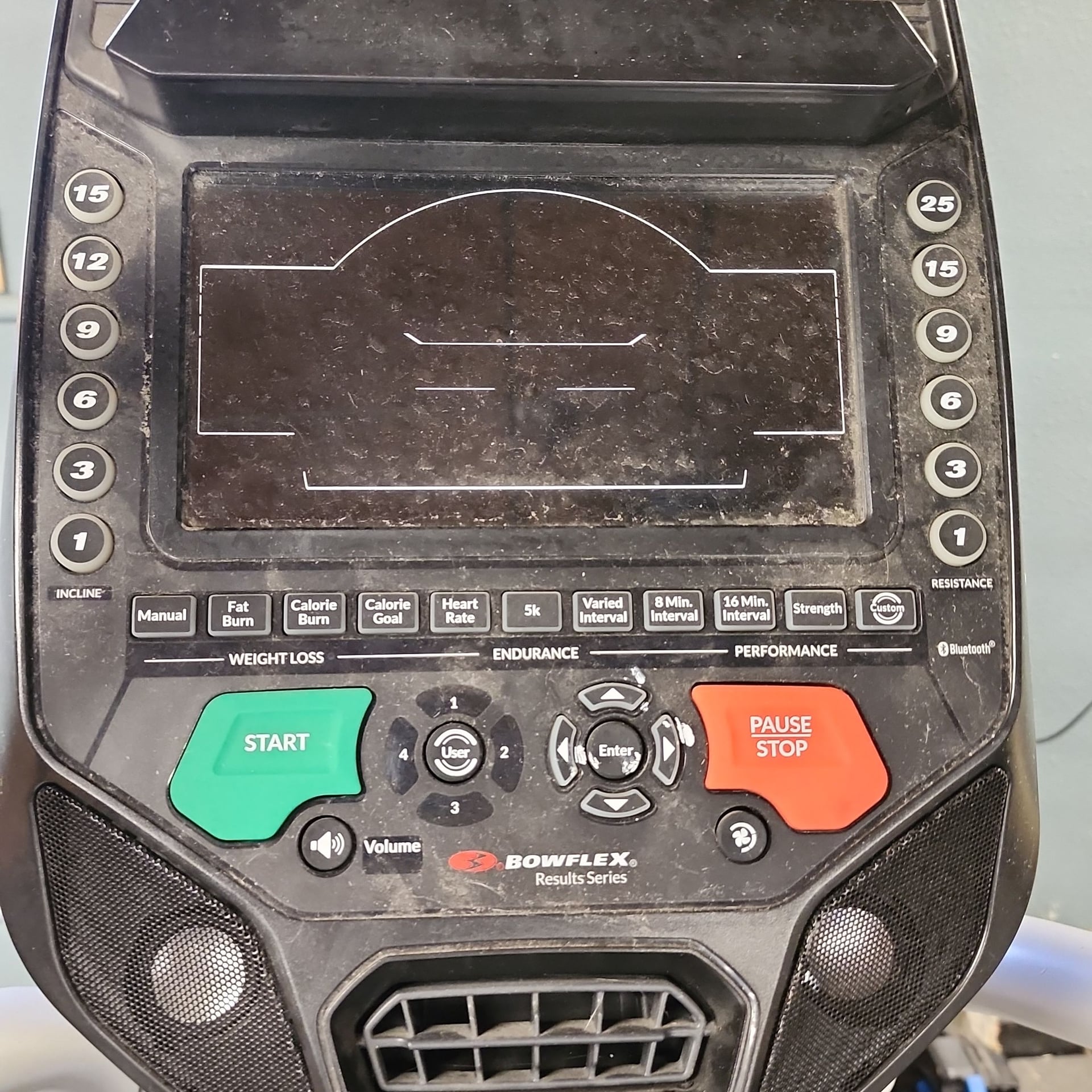 Bowflex Max Trainer M6 Elliptical and Stepper Hybrid Fitness Machine 2