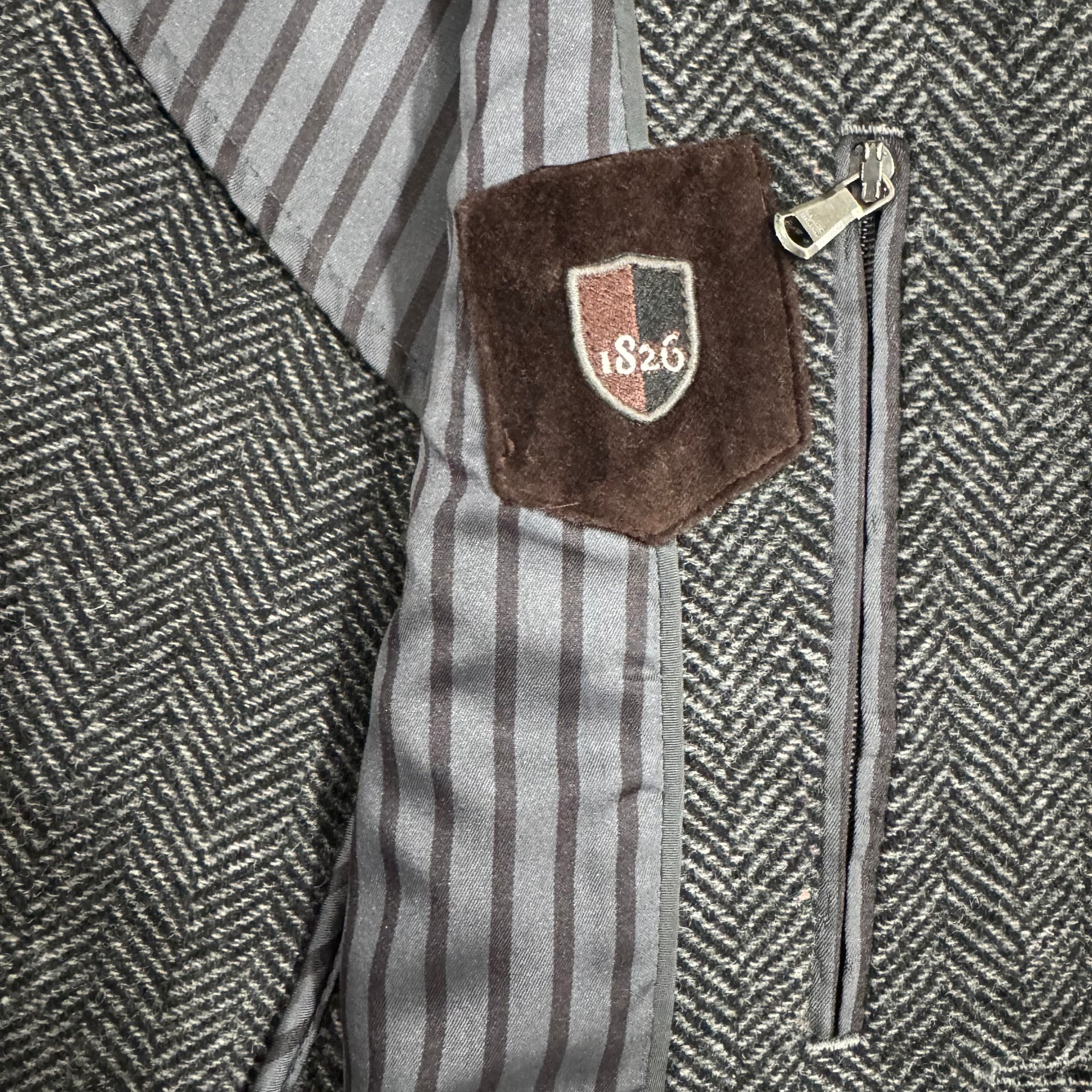 The Hill-Side x GQ x Gap Herringbone Tailored Jacket Blazer 3