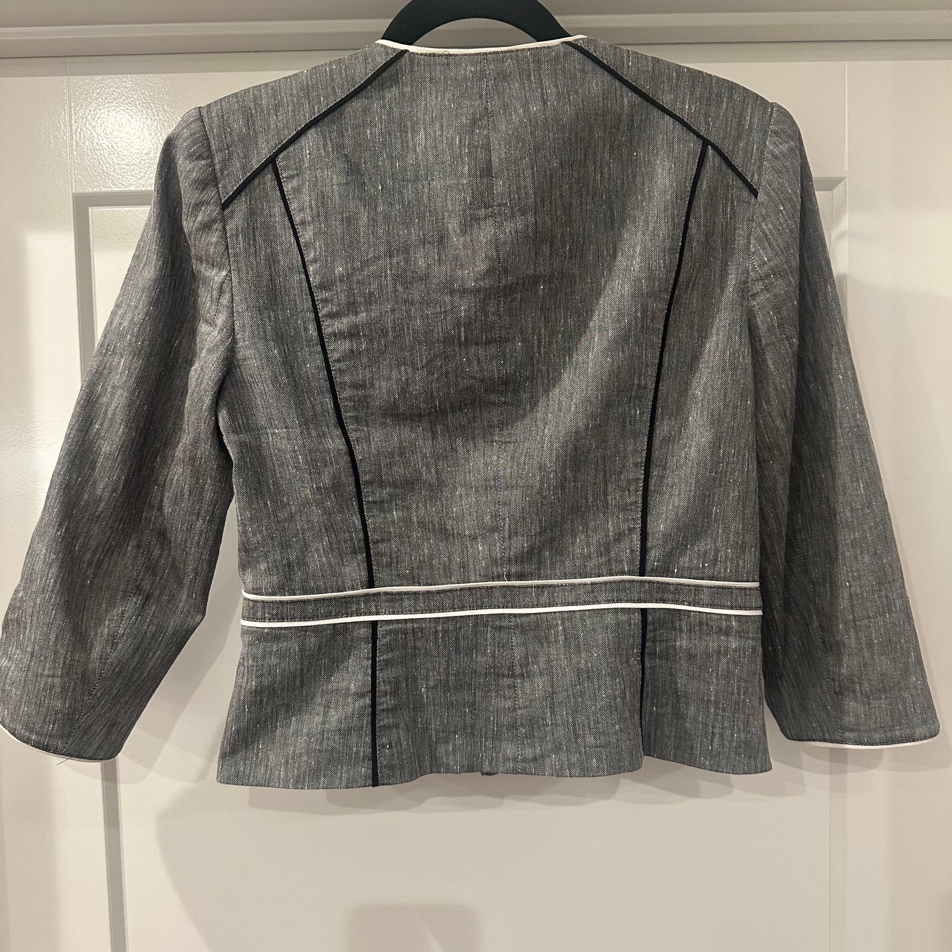 White House Black Market Heather Gray Zip Front Blazer Jacket 3