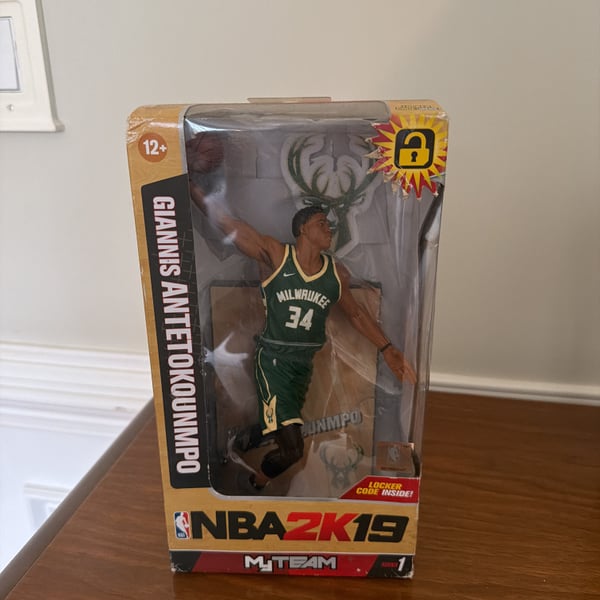 MCFARLANE NBA 2K19 GIANNIS ANTETOKOUNMPO MILWAUKEE BUCKS BRAND NEW AND SEALED