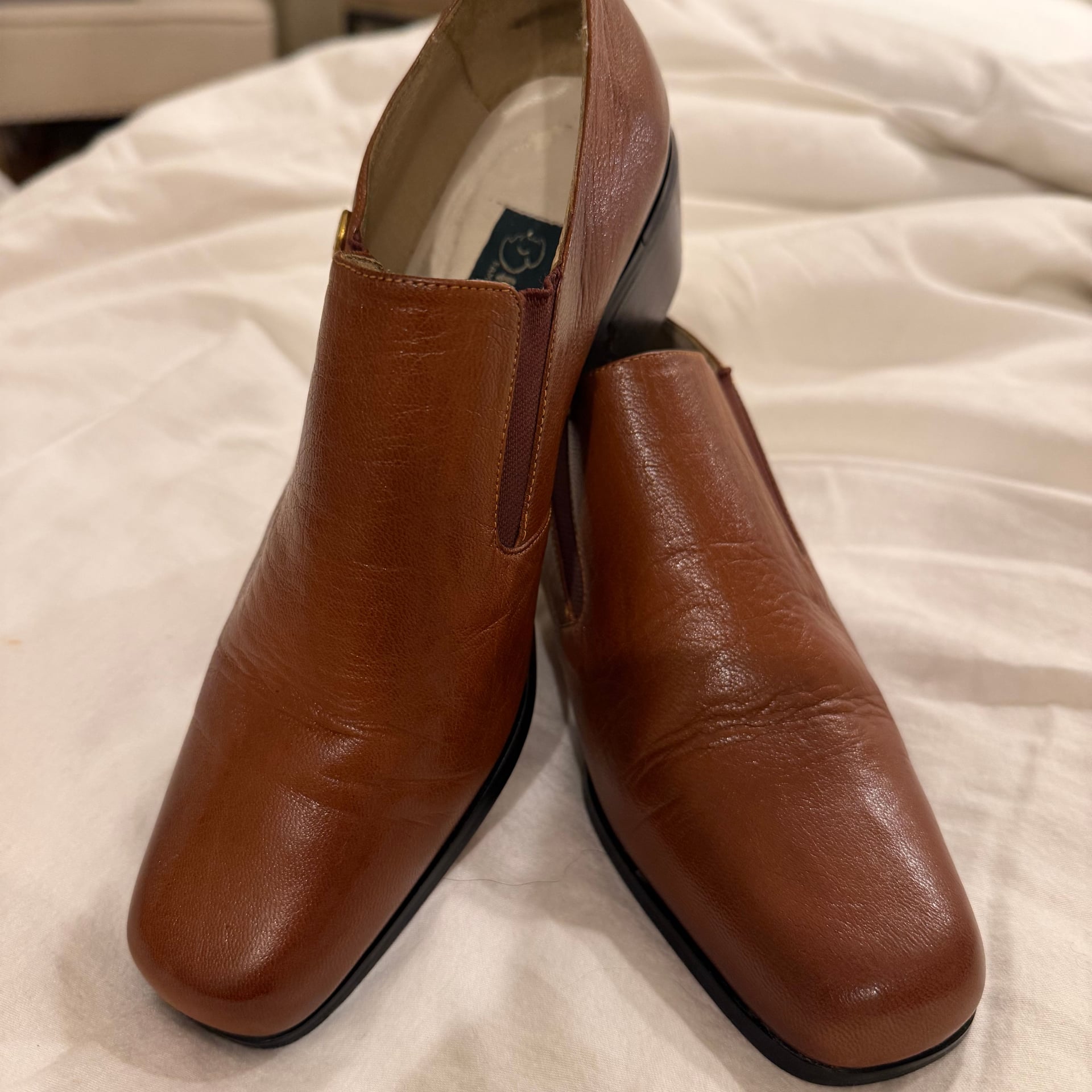 Belle Brown Leather Slip On Shoes - Women's Size 6.5M 1