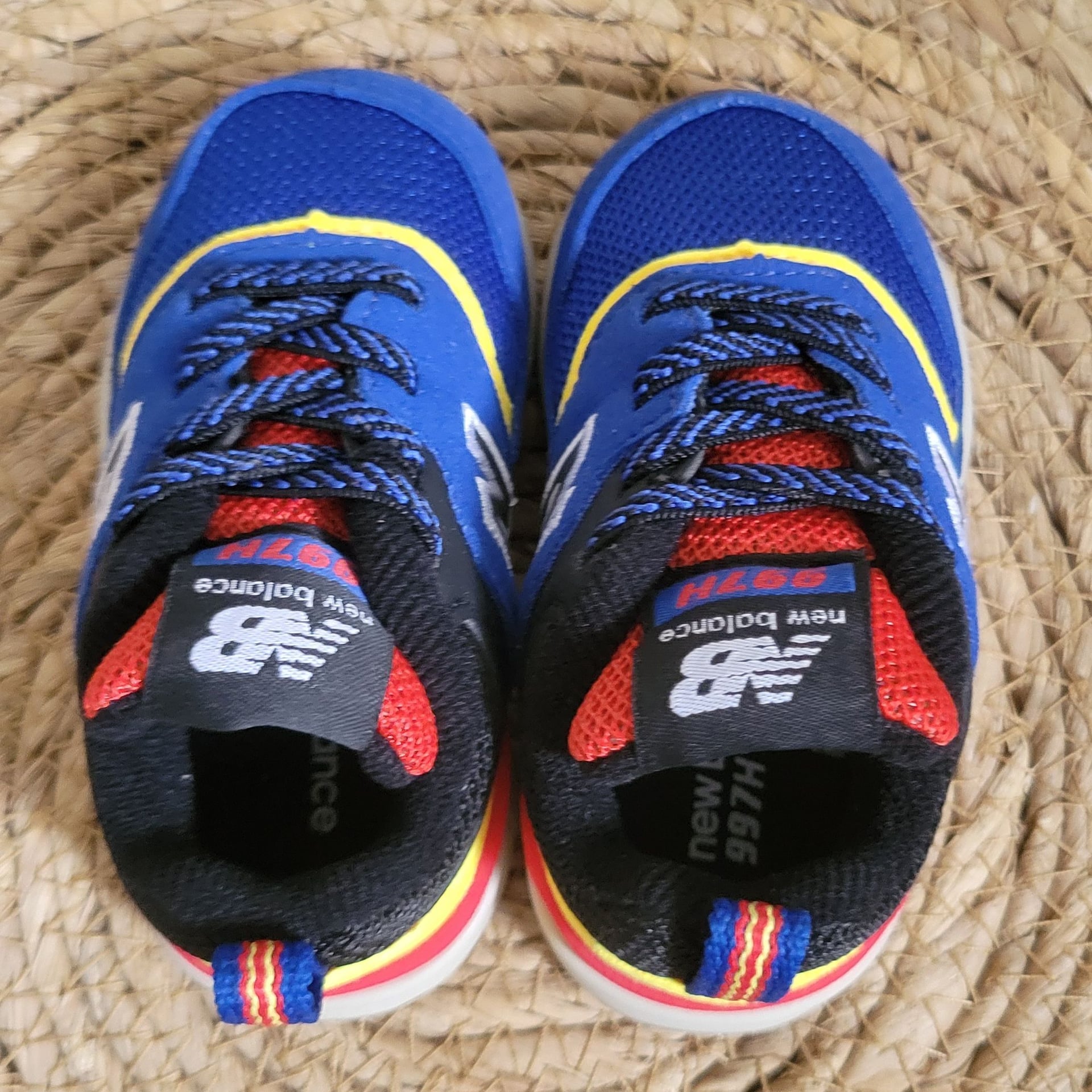 Toddler New Balance 997H Bungee Lace,NIB,3,Blue/Black/Yellow/Red 13