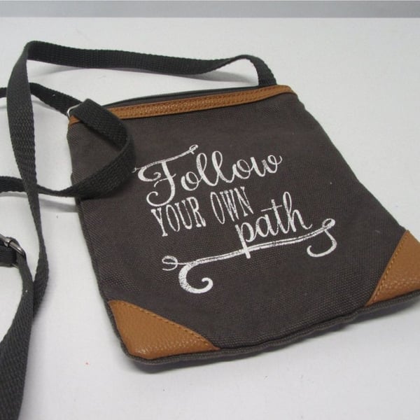 Thirty-One Follow Your Own Path Explorer Crossbody Bag,Grey/Brown 