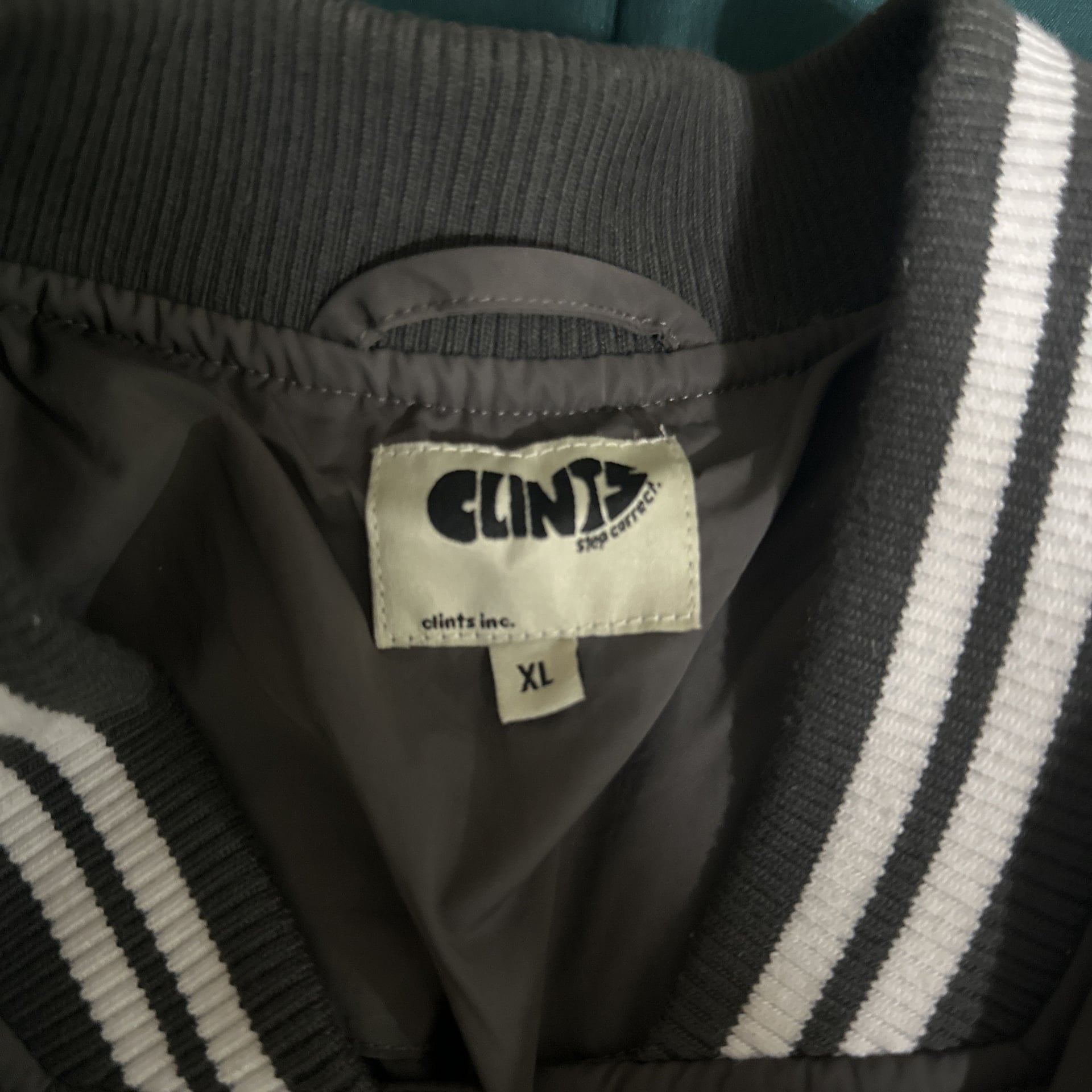 Clints Inc Puffer Jacket - Grey 4