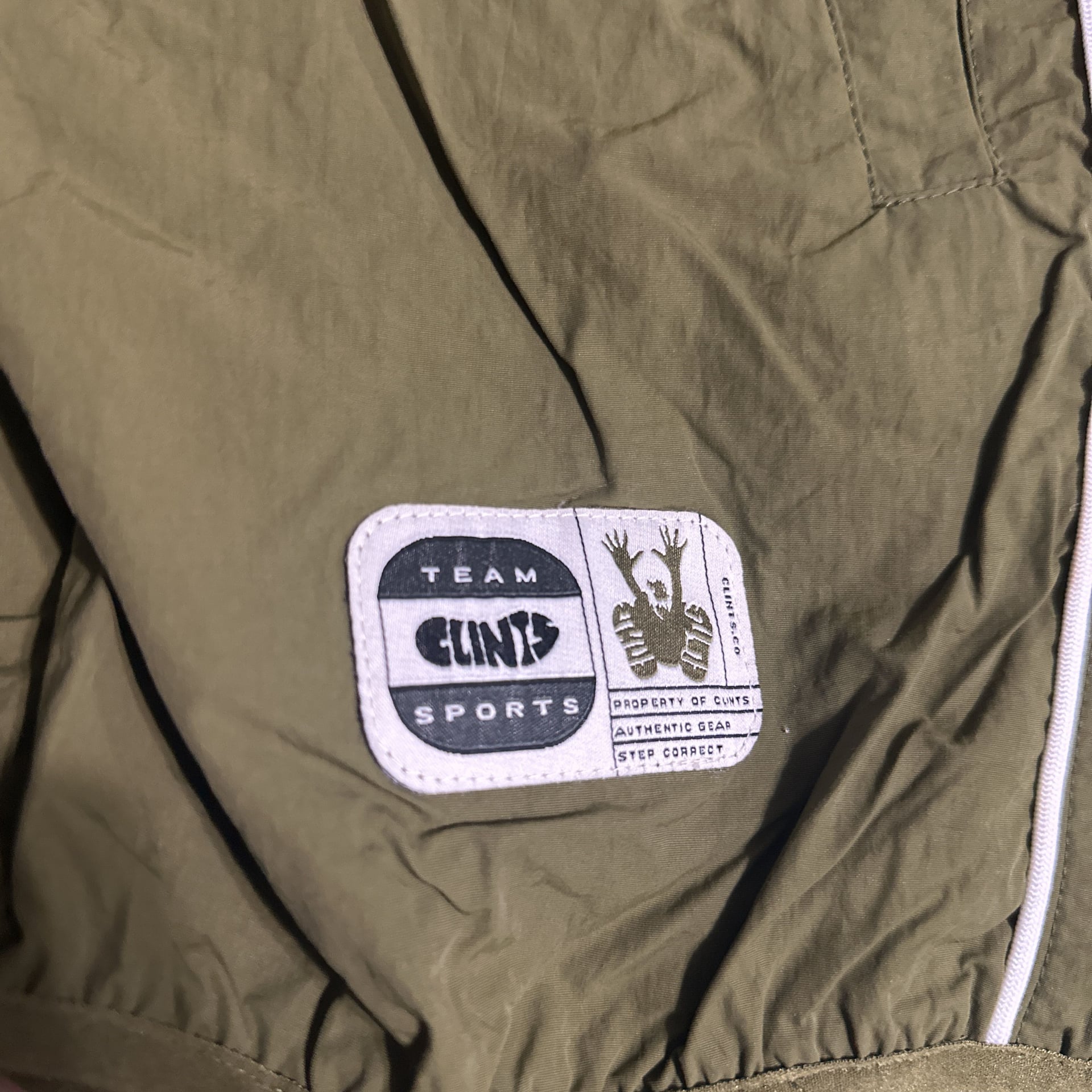 Clints Tech Sweatshirt - Green 3