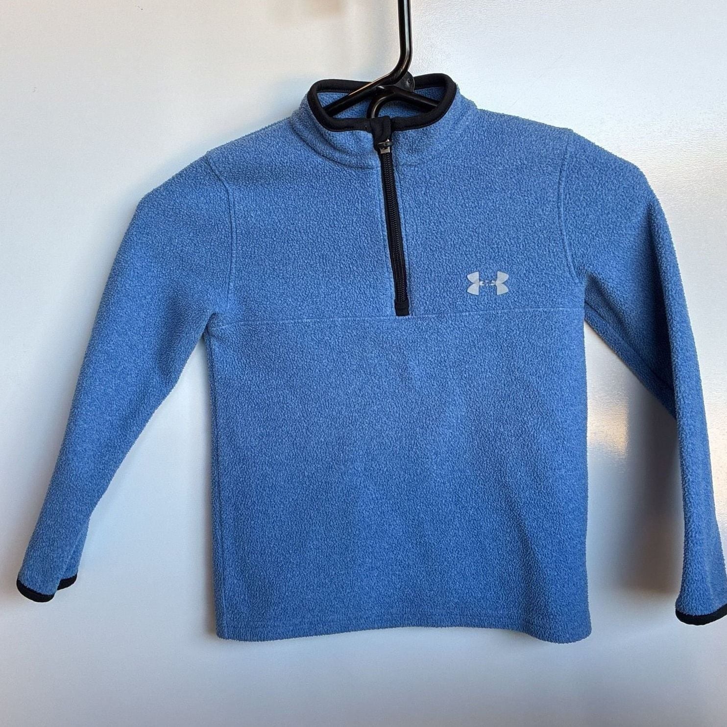 Under Armour Boy's Blue Armor Fleece 1/4 Zip Pullover Logo Sweater 2