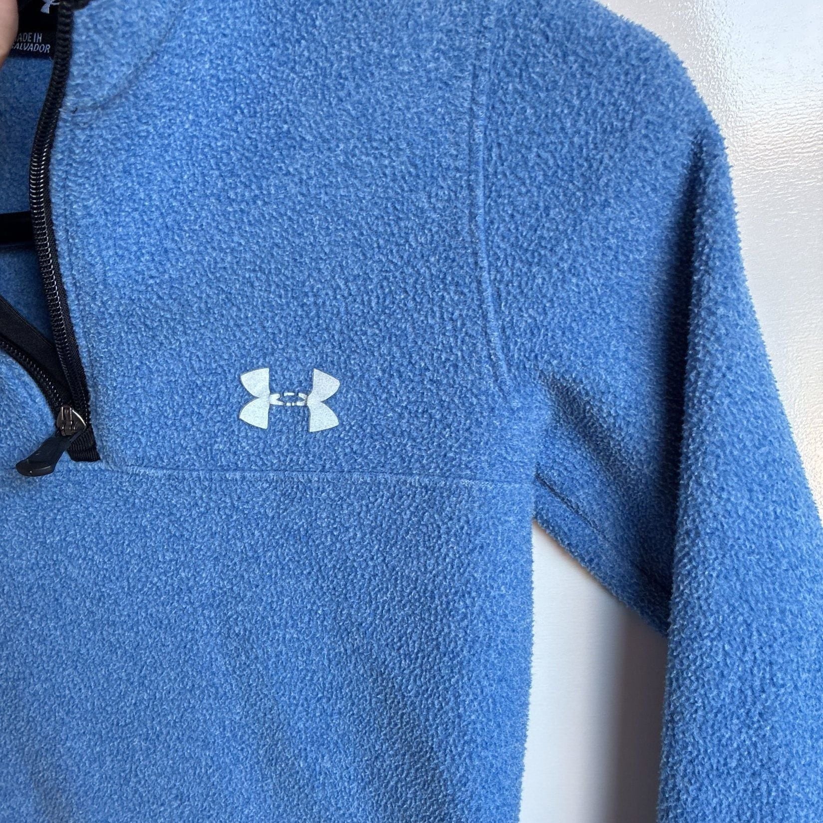 Under Armour Boy's Blue Armor Fleece 1/4 Zip Pullover Logo Sweater 4