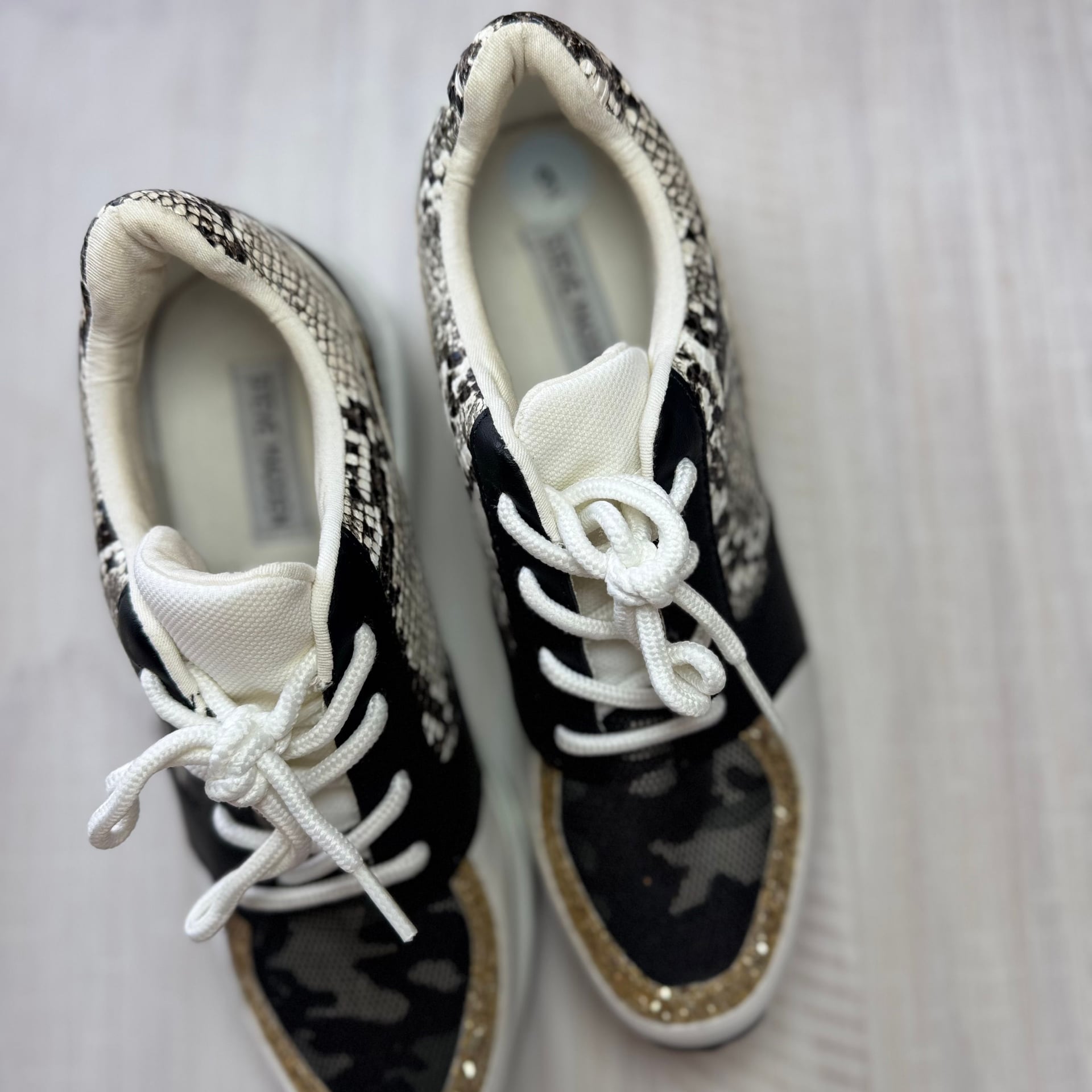 Steve Madden Cliff Barra Fashion Wedge Sneakers Black Gold Multi Lace Sequin 3