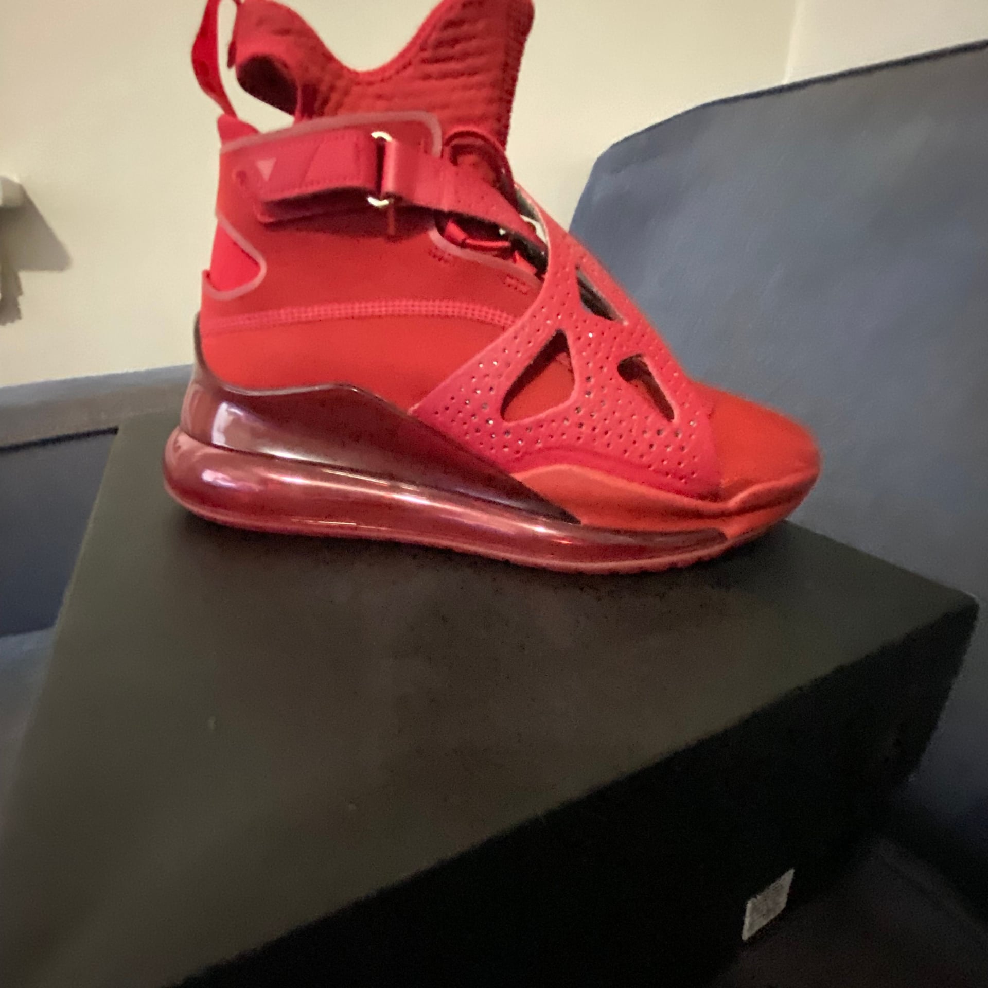 Swarovski x Wmns Jordan Air Latitude 720 LX 'Gym Red' 5