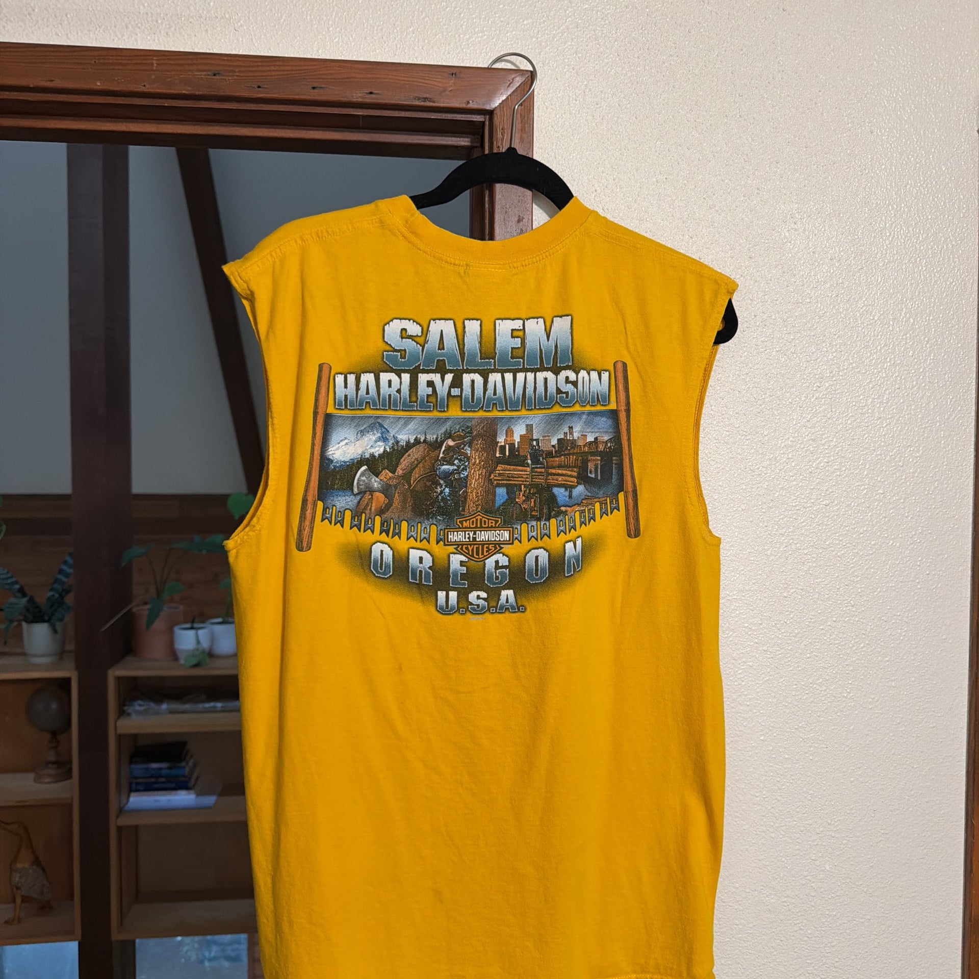 2010 Harley-Davidson Heritage Cycles Heritage Muscle Tank Top 6