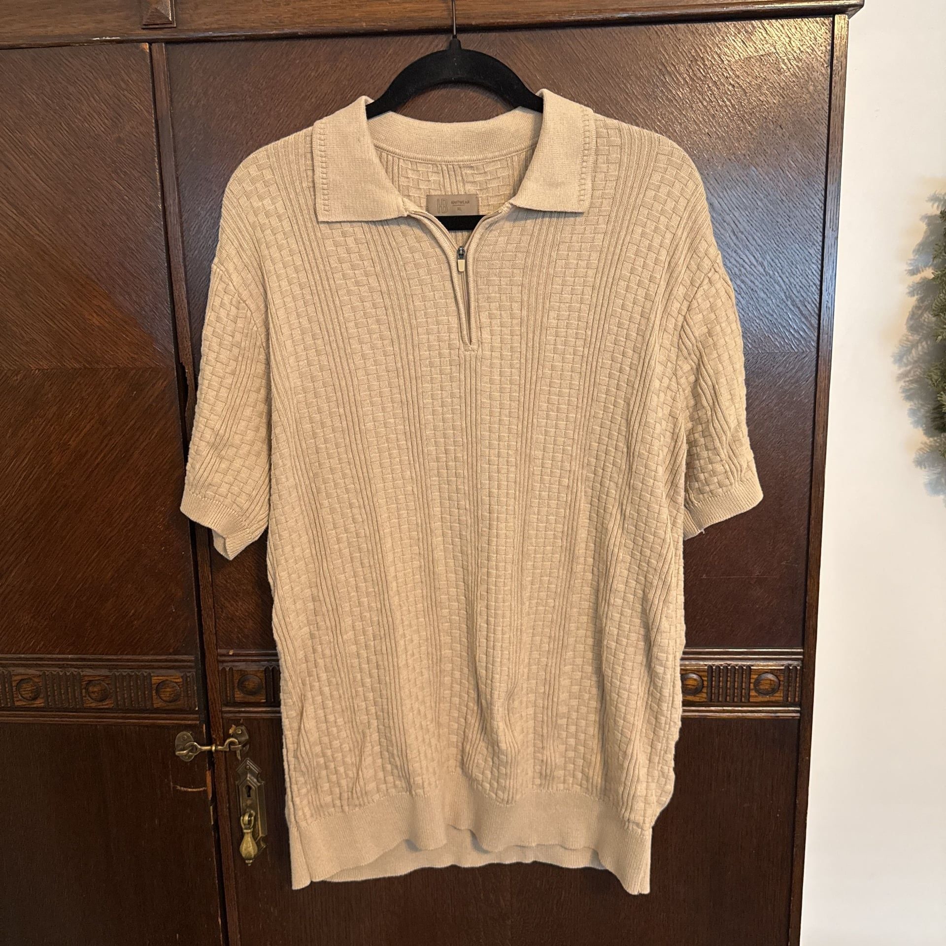 HB CableKnit Zip-Up Short-Sleeved Collar Knitwear (Tan) XL 1