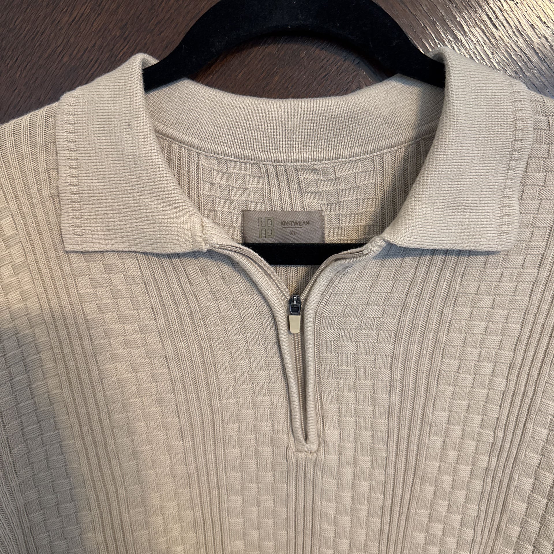 HB CableKnit Zip-Up Short-Sleeved Collar Knitwear (Tan) XL 2