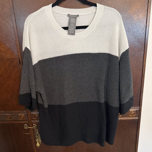 Matty M Women's Elbow Sleeve Colorblock Sweater -Drop Shoulder (xl)