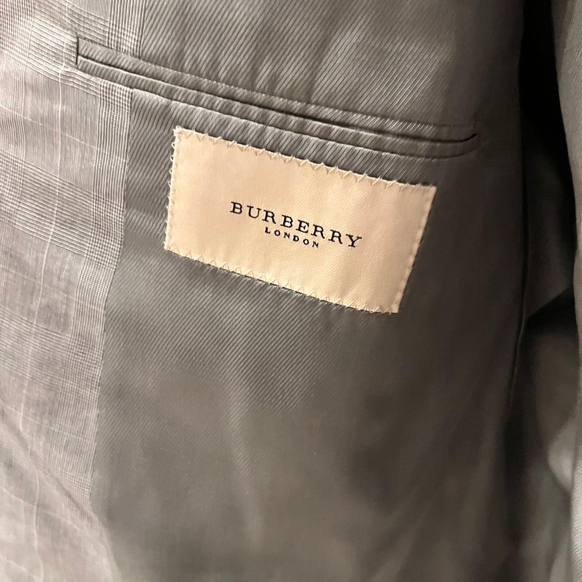 Burberry men’s suit blazer size 48R 3