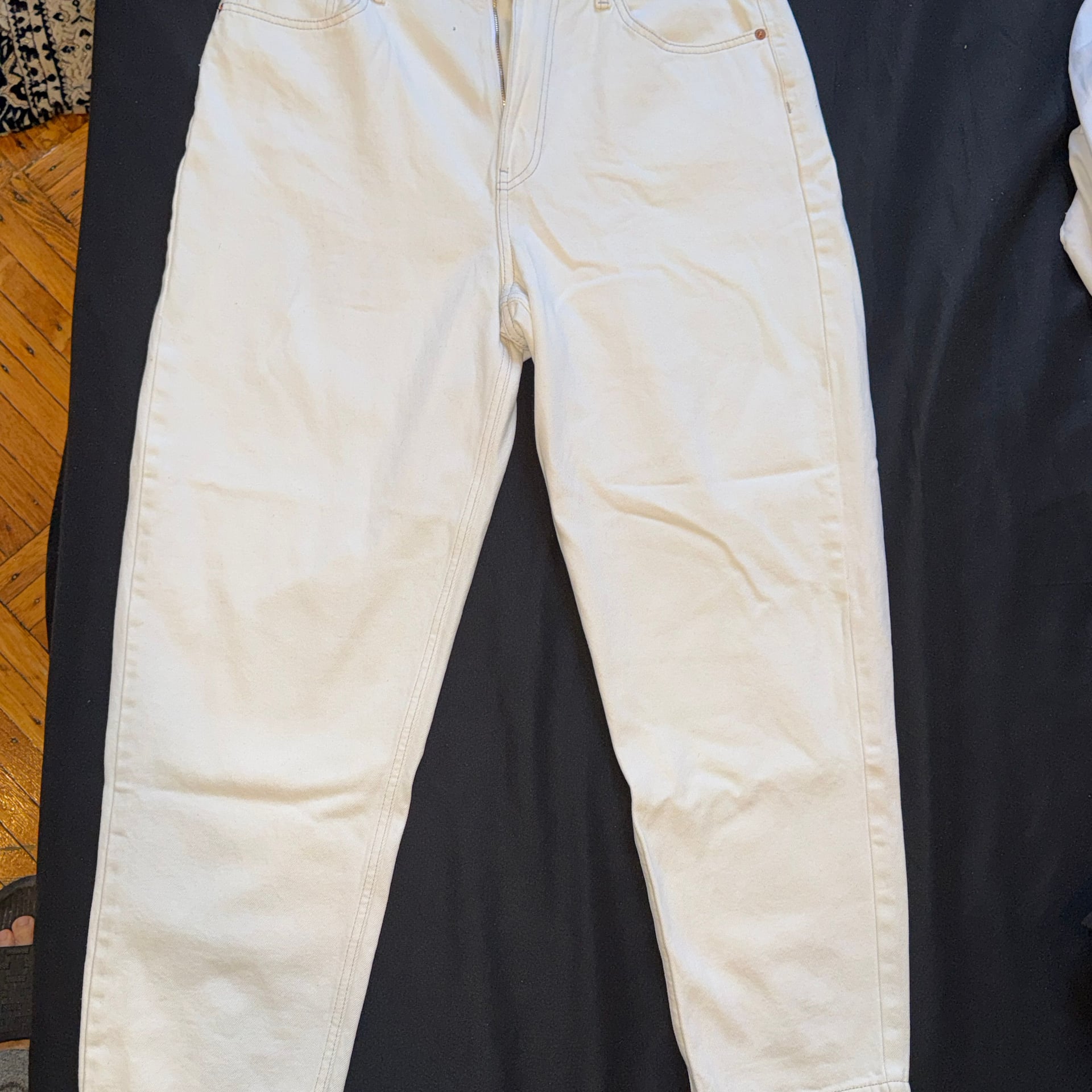 Product thumbnail 4