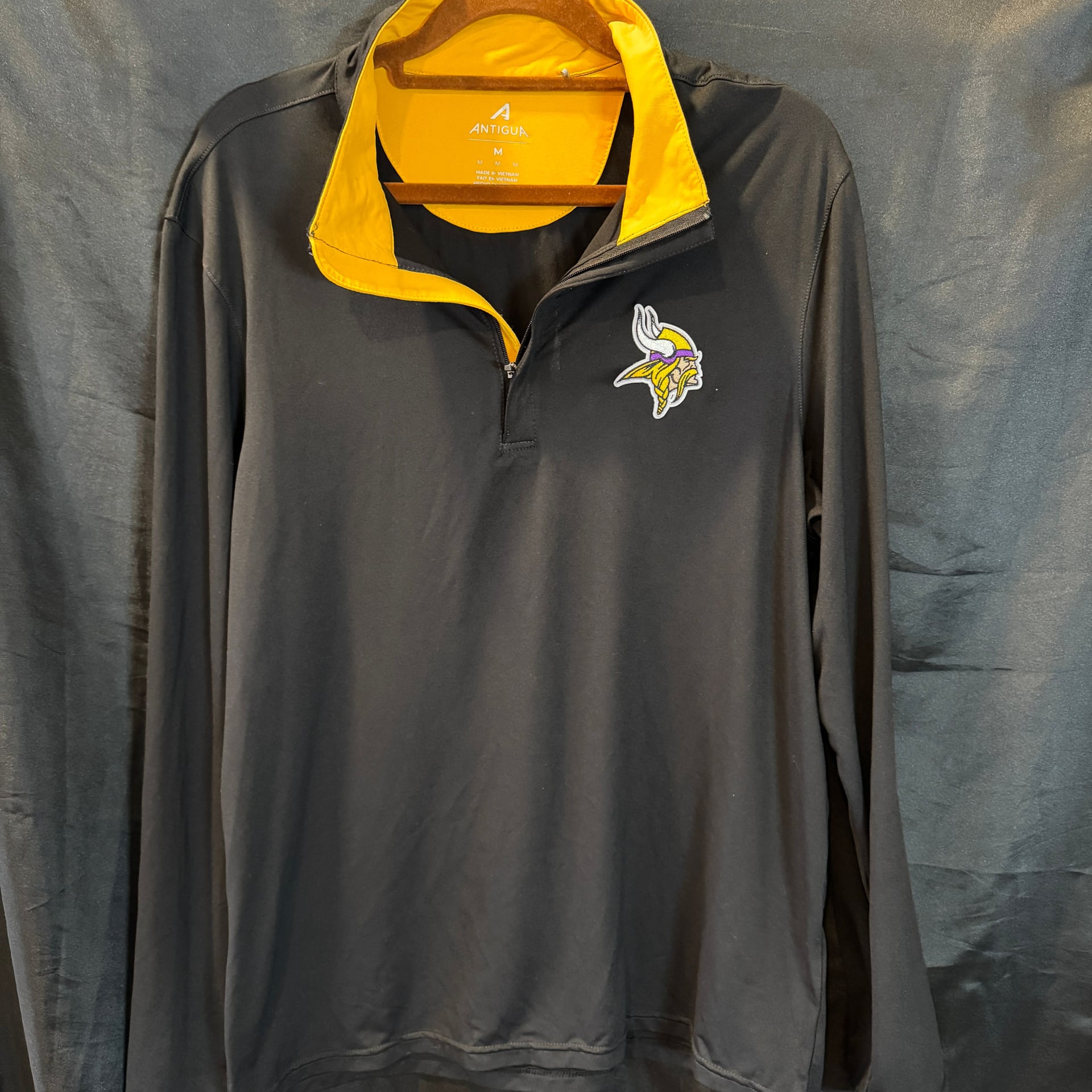 Minnesota Vikings Antigua Black Glacier Quarter-Zip Pullover Jacket 7