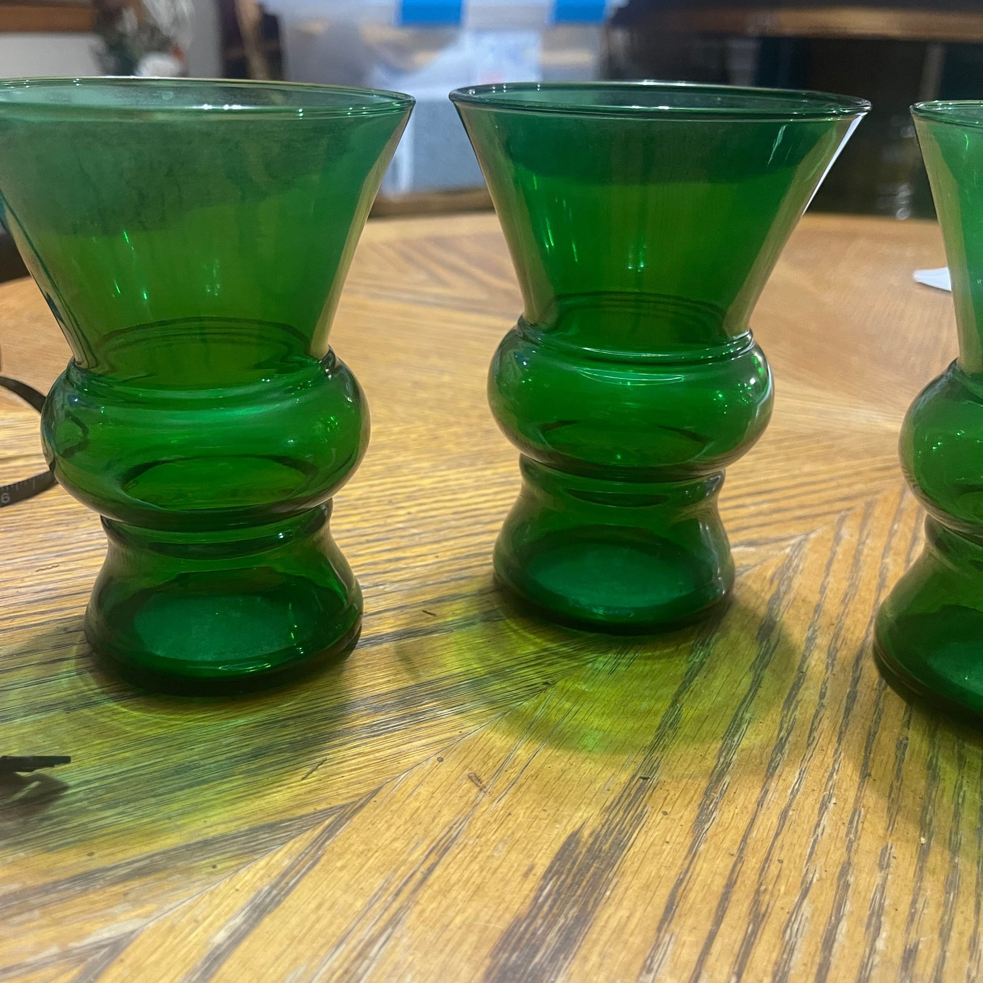 Vintage Anchor Hocking Forest Green 5" Flared Ribbed Bud Vase set of 4 2