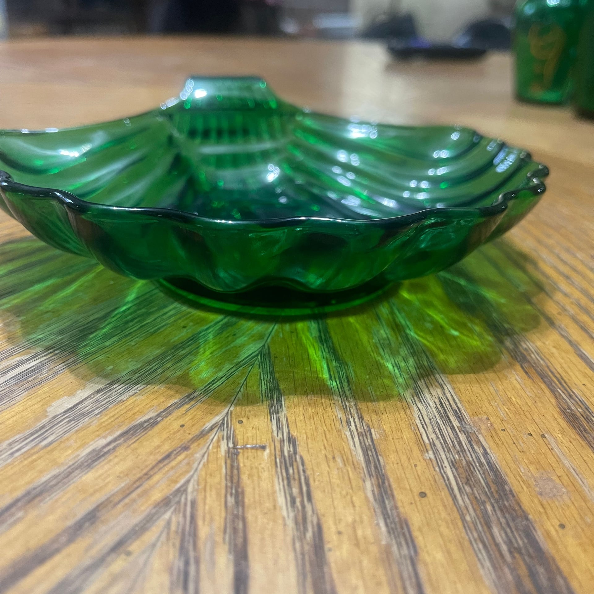 Vintage Anchor Hocking Forest Green Glass Shell Shaped Dessert Bowl Candy Dish 2