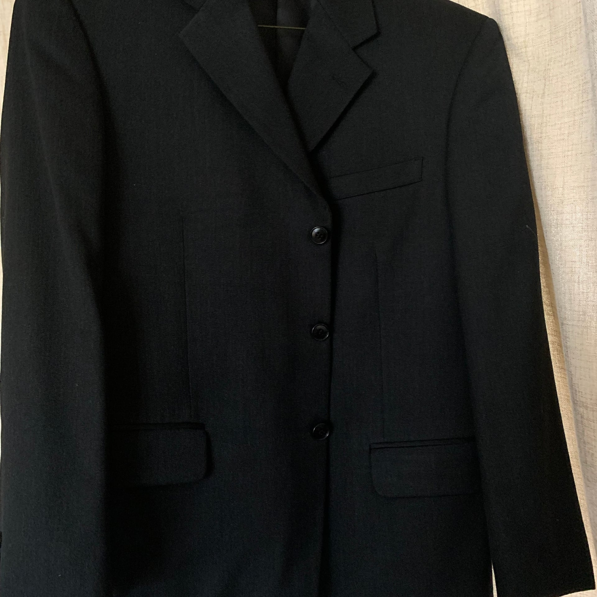 Albert Nipon Man Dark Grey Suit 2