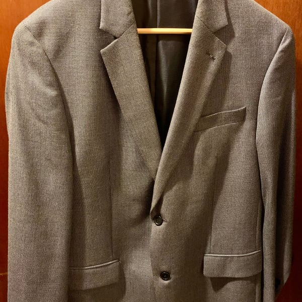 Michael Kor’s  Men's Slim Fit Blazer, Grey Micro-Pattern Suit Jacket, Size 40R