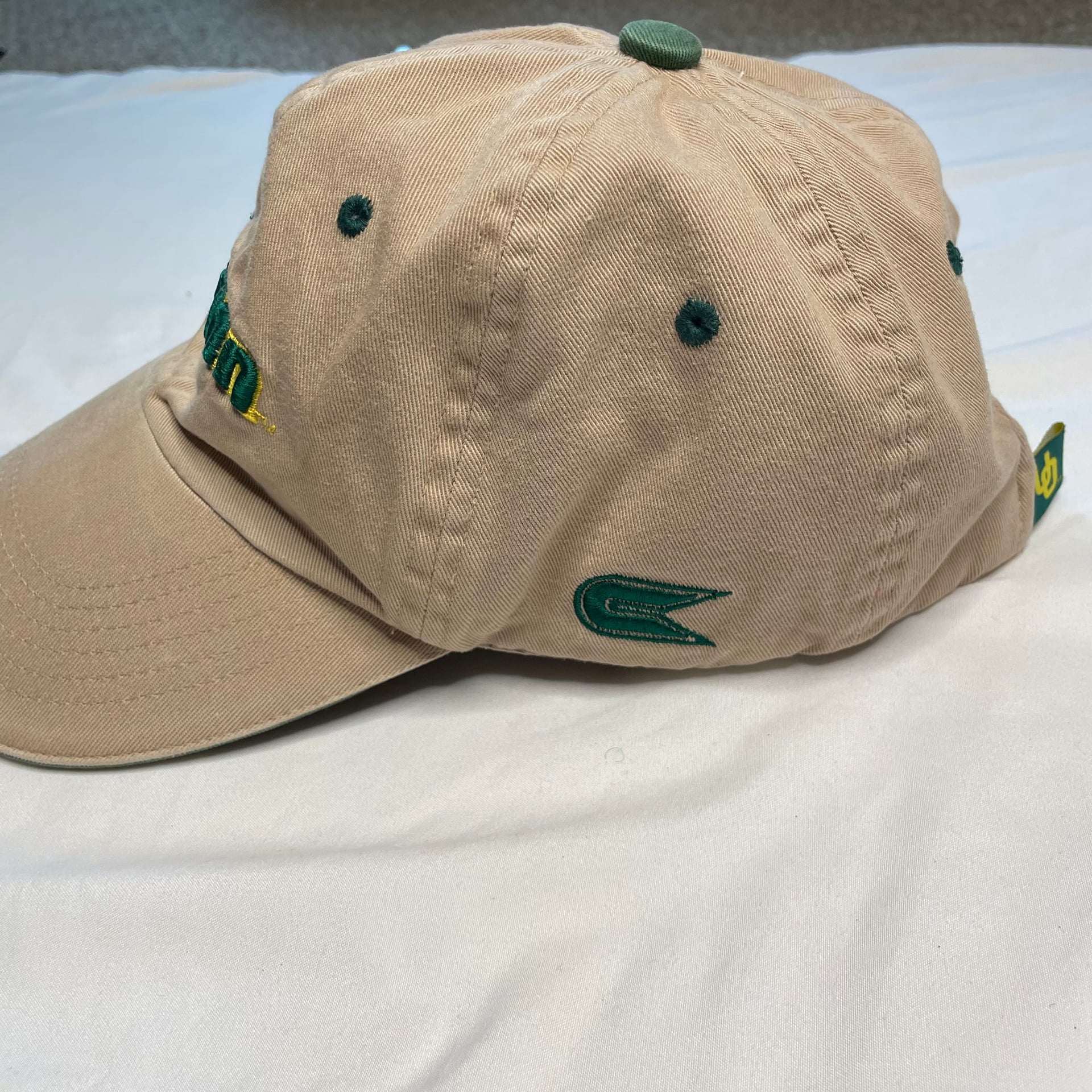 Oregon Ducks Tan Hat Green Embroidered Logo Adjustable 6