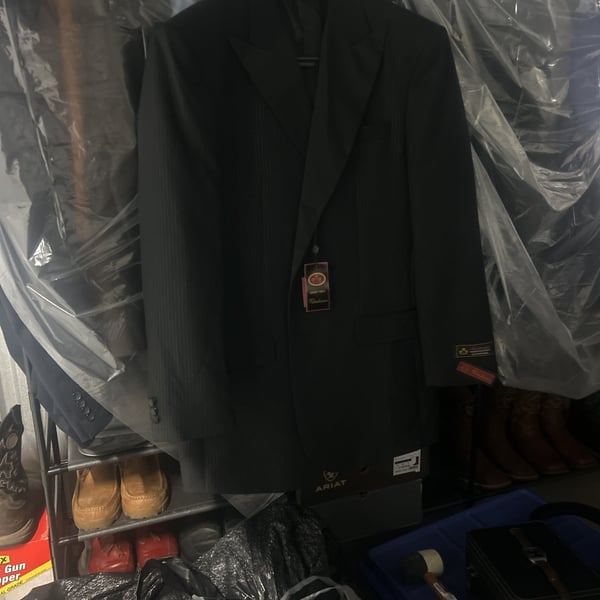 Vitaliano Super 150's Cloth Striped 3-Piece Suit Jacket & Vest