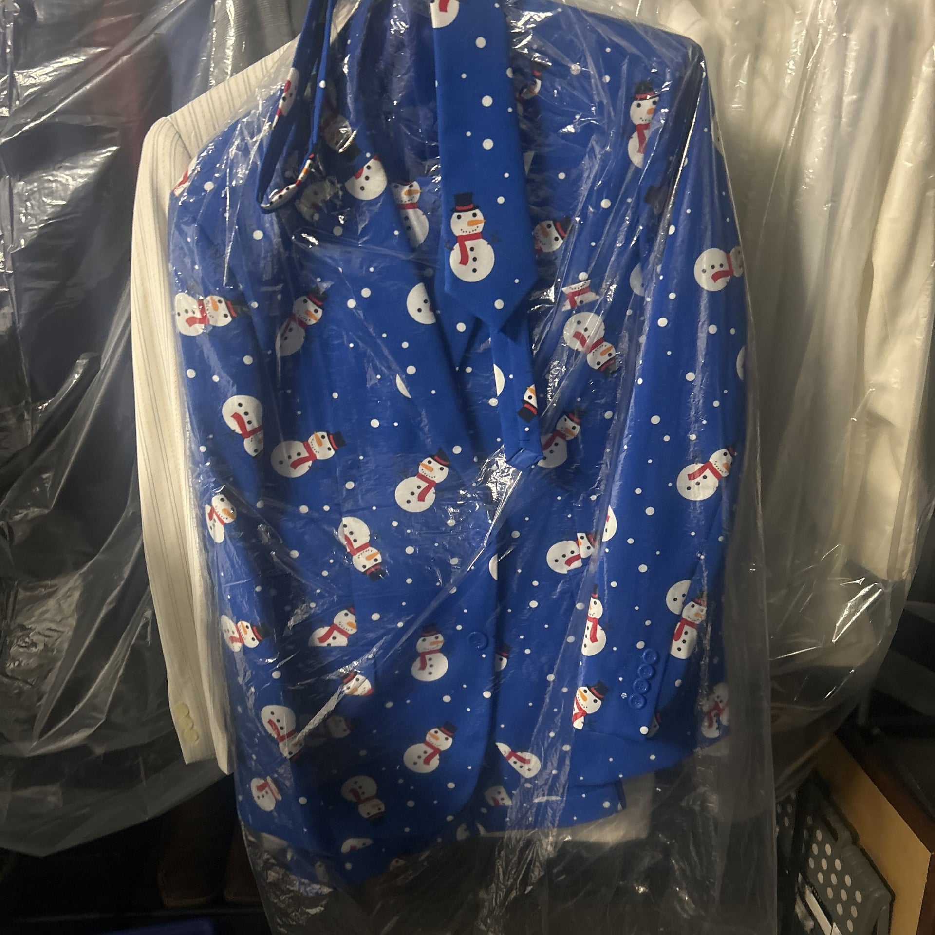 Suitmeister Mens Christmas Snowman 3-Piece Holiday Suit - Blue/Silver Large 1