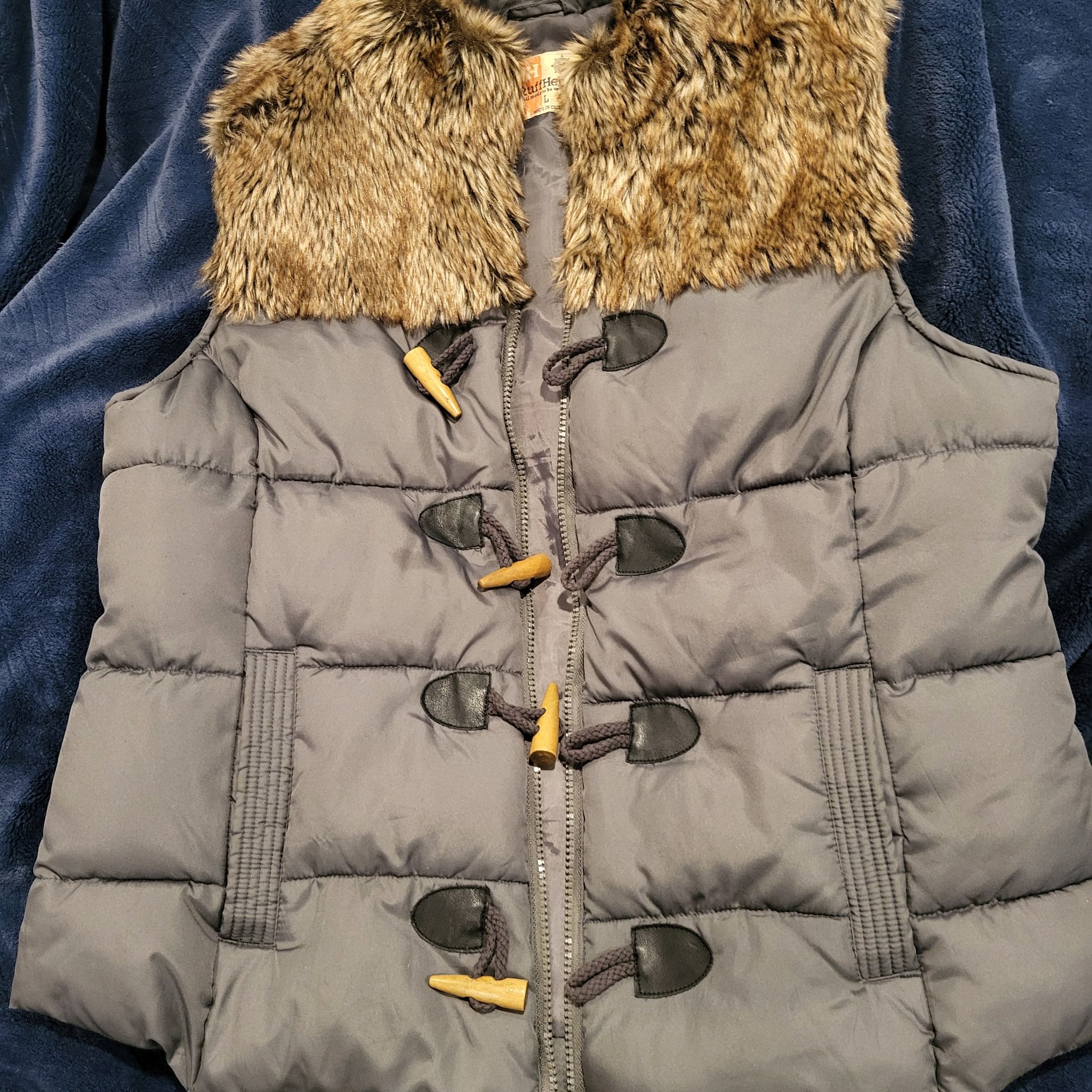 RuffHewn Gray Puffer Vest with Faux Fur Hood Trim and Toggle Closure 1