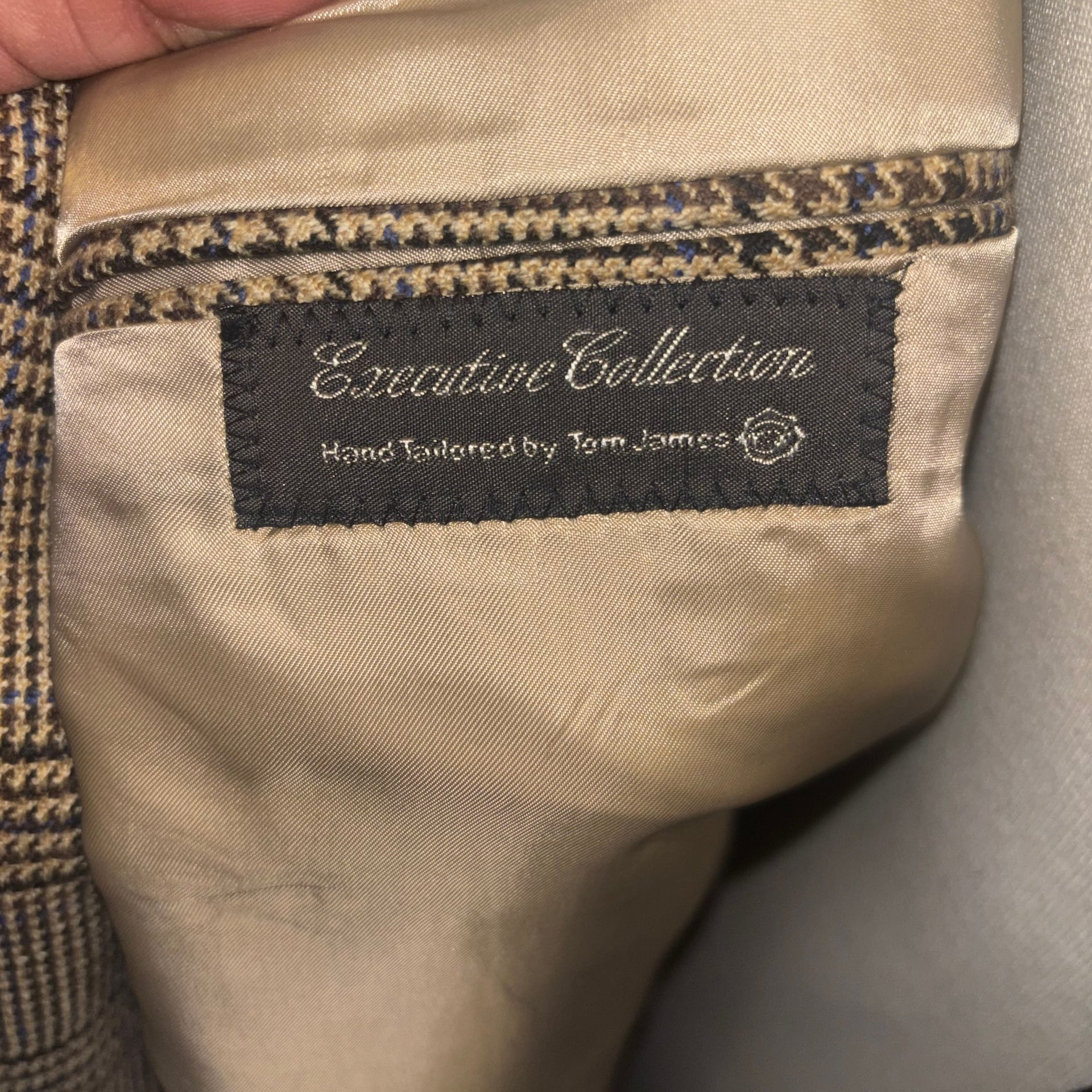 Tom James Brown Plaid Wool Flannel Two Button Sport Coat 42 4
