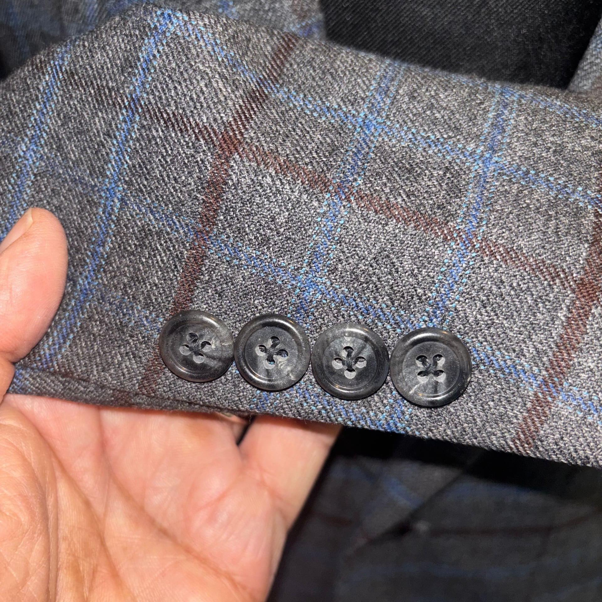 Hilton worsted wool Gray Plaid Wool Sport Coat Jacket 46 3