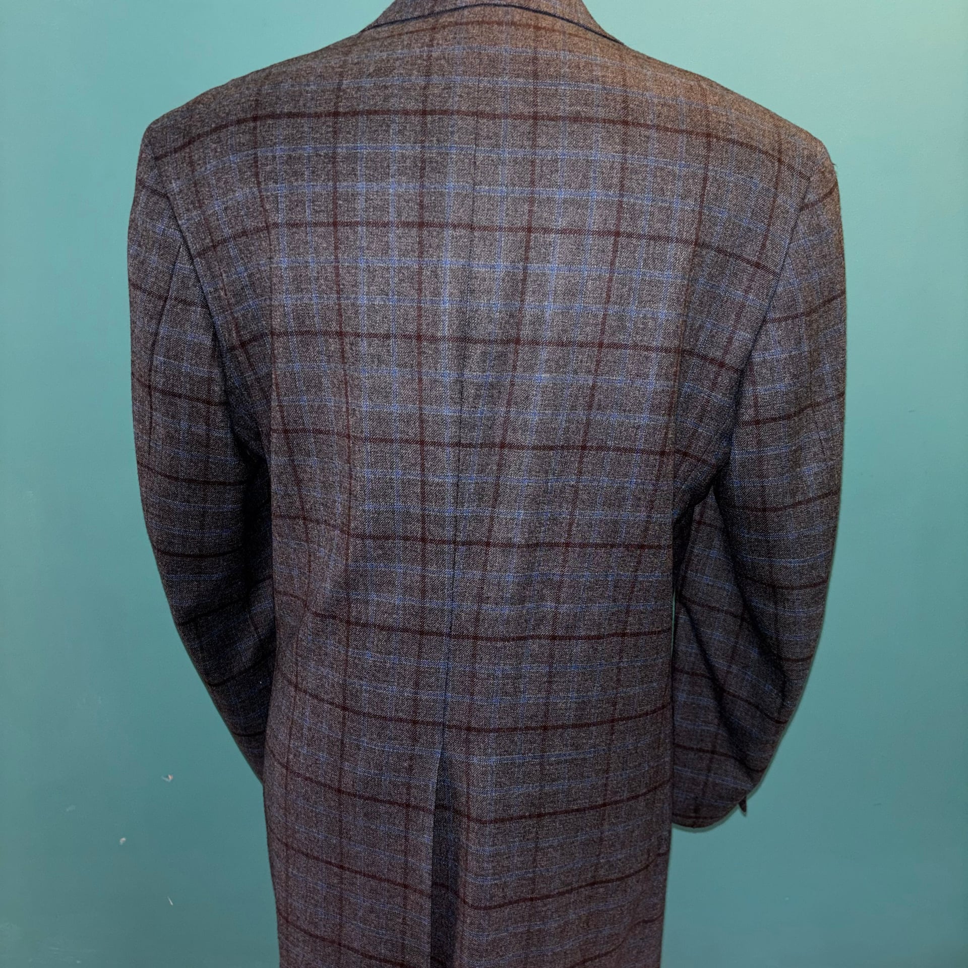 Hilton worsted wool Gray Plaid Wool Sport Coat Jacket 46 7