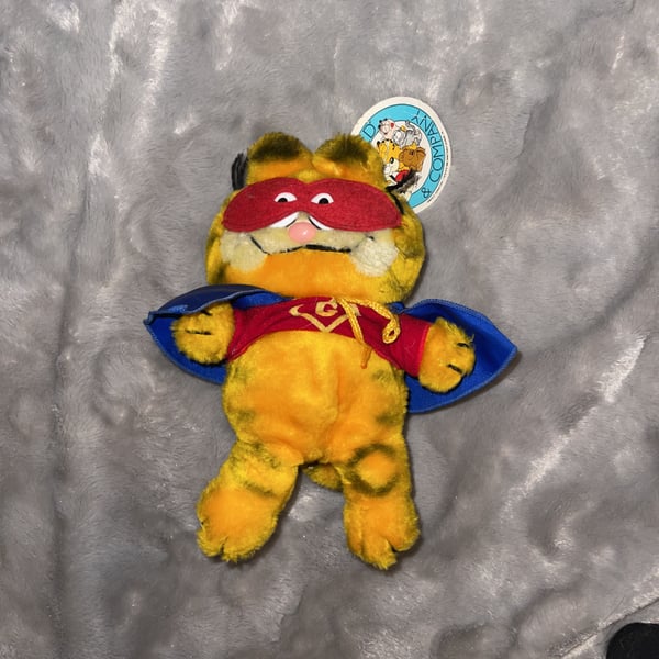 Vintage 1980s Dakin Garfield Super Hero G Plush Stuffed Animal
