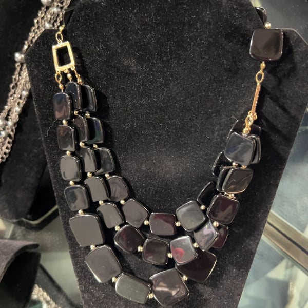 Vintage Napier Jet Collection Black Lucite and Gold Tone Statement Necklace