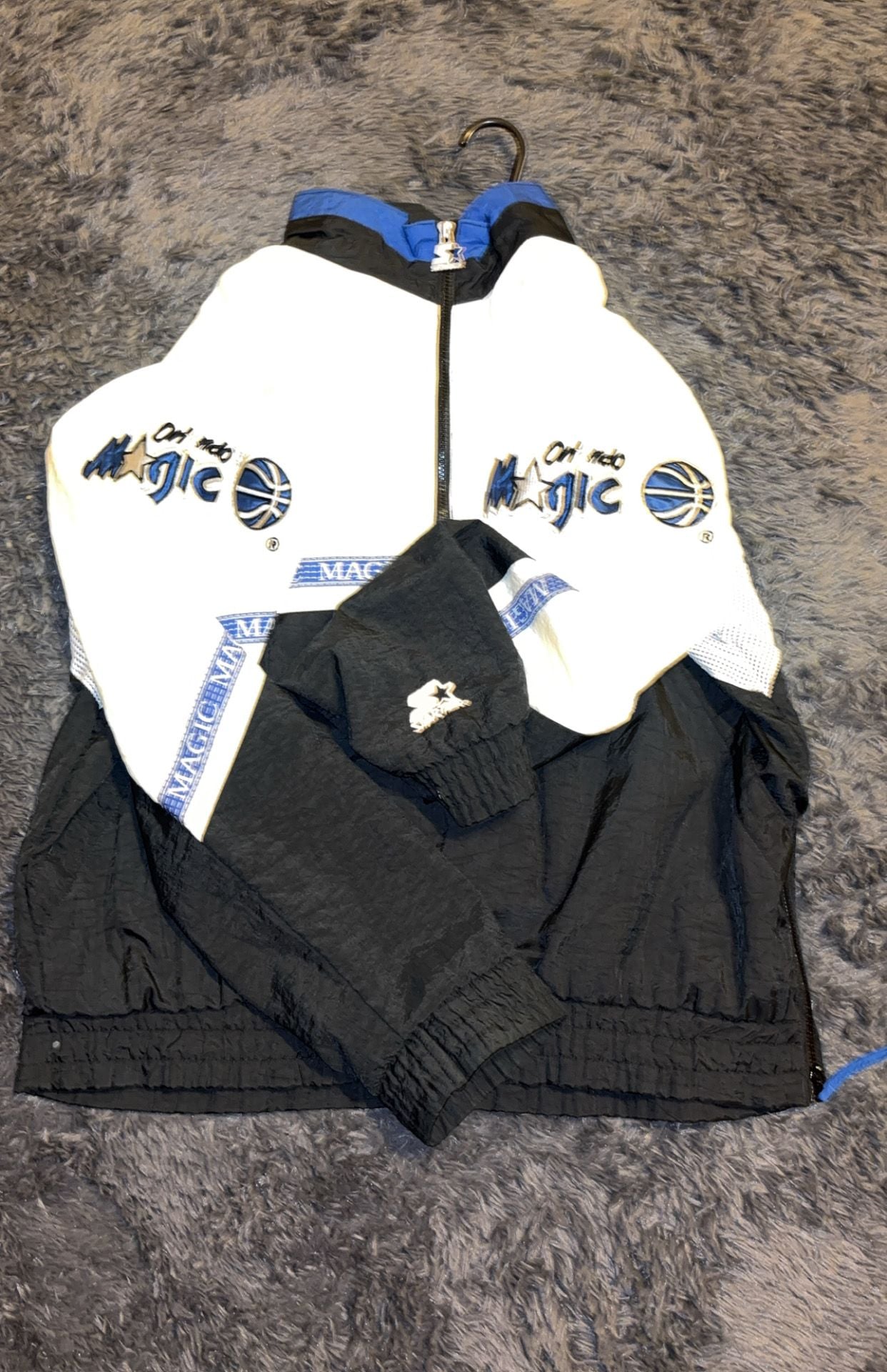 Vintage 90s Pro Player NBA Orlando Magic Full-Zip Puffer Jacket 2