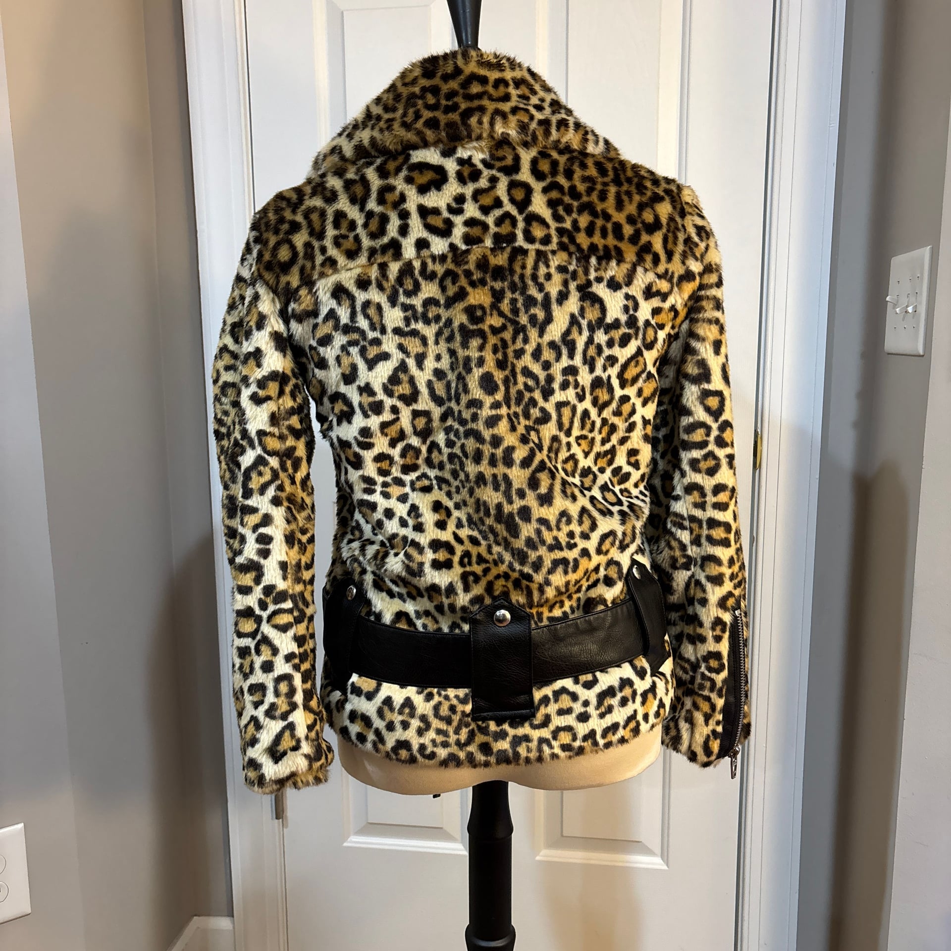 Animal Print Faux Fur Moto Leopard Jacket Belted XS Y2K Style Coat 3